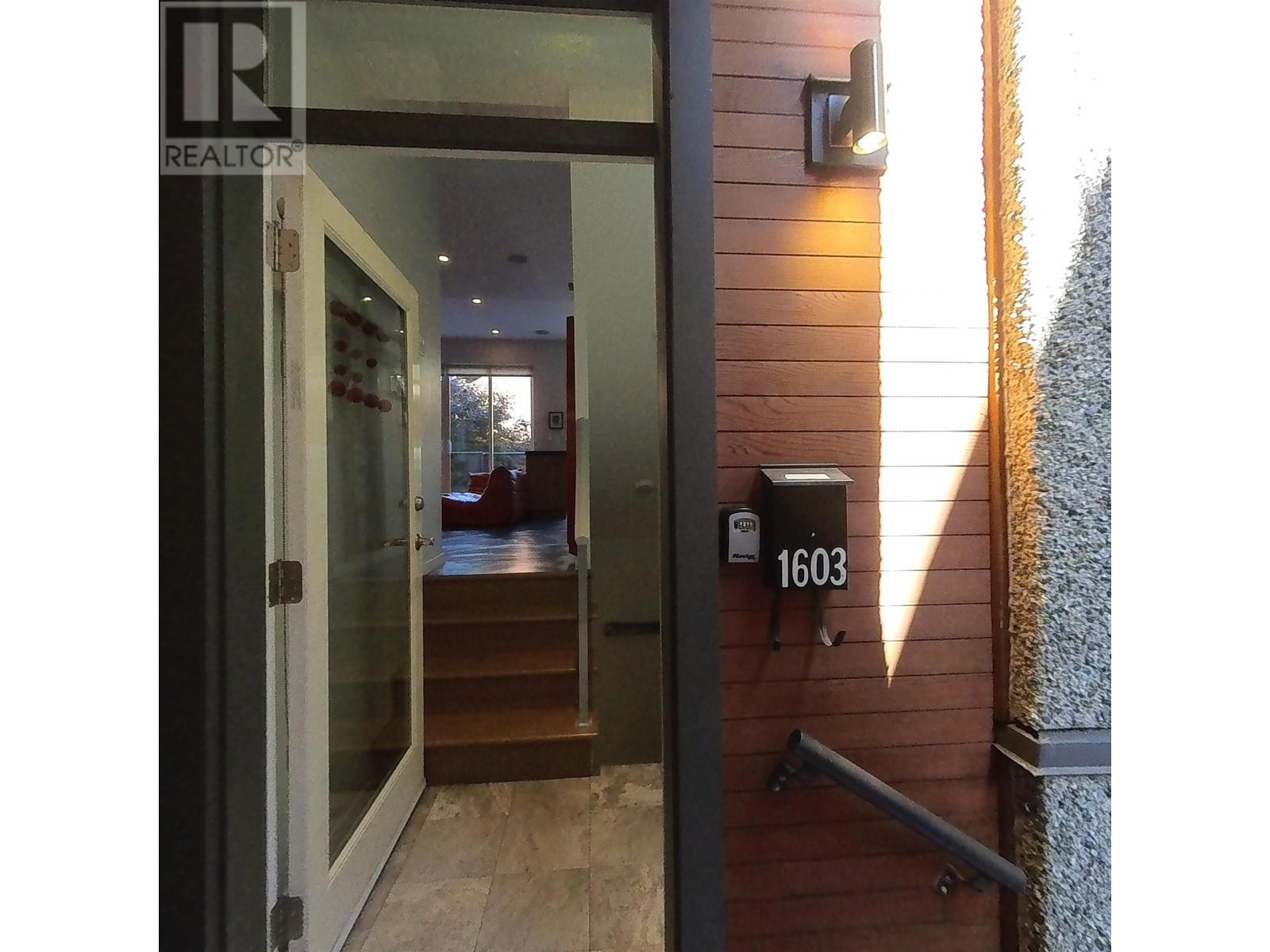 1603 E 4th Avenue, Vancouver, British Columbia  V5N 1J7 - Photo 22 - R2825121