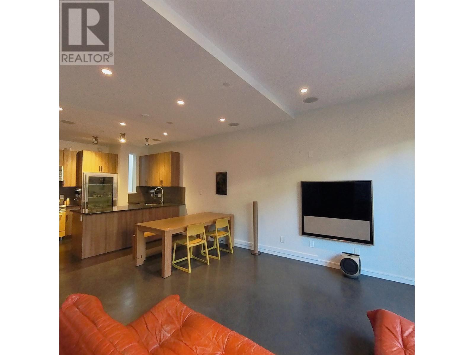 1603 E 4th Avenue, Vancouver, British Columbia  V5N 1J7 - Photo 6 - R2825121
