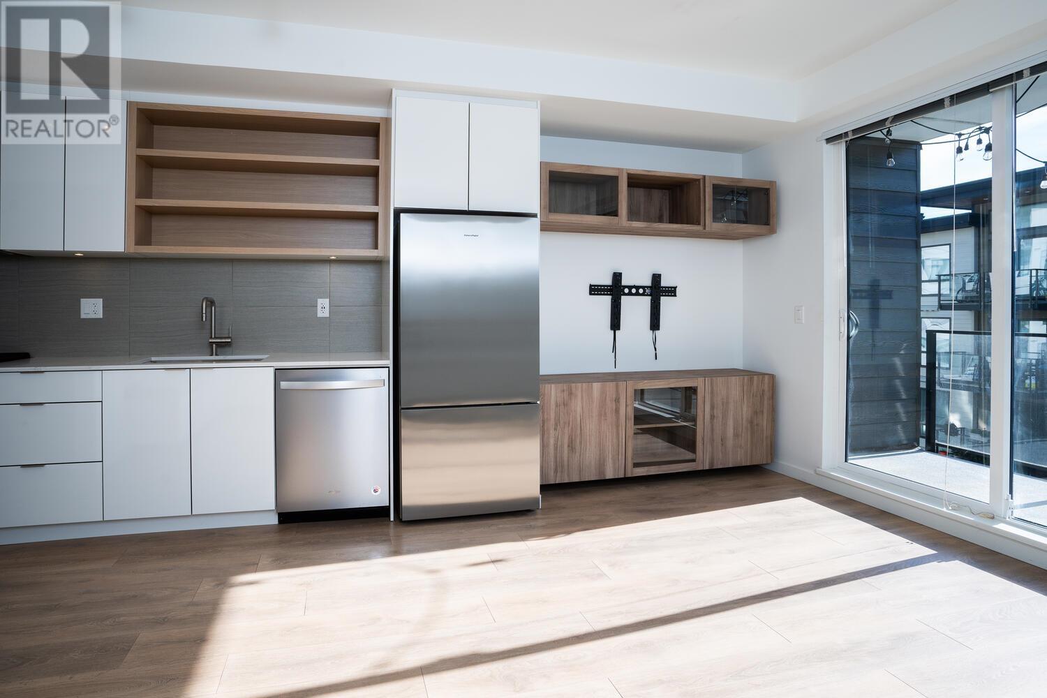 311 725 Marine Drive, North Vancouver, British Columbia  V7M 0G2 - Photo 7 - R2829840