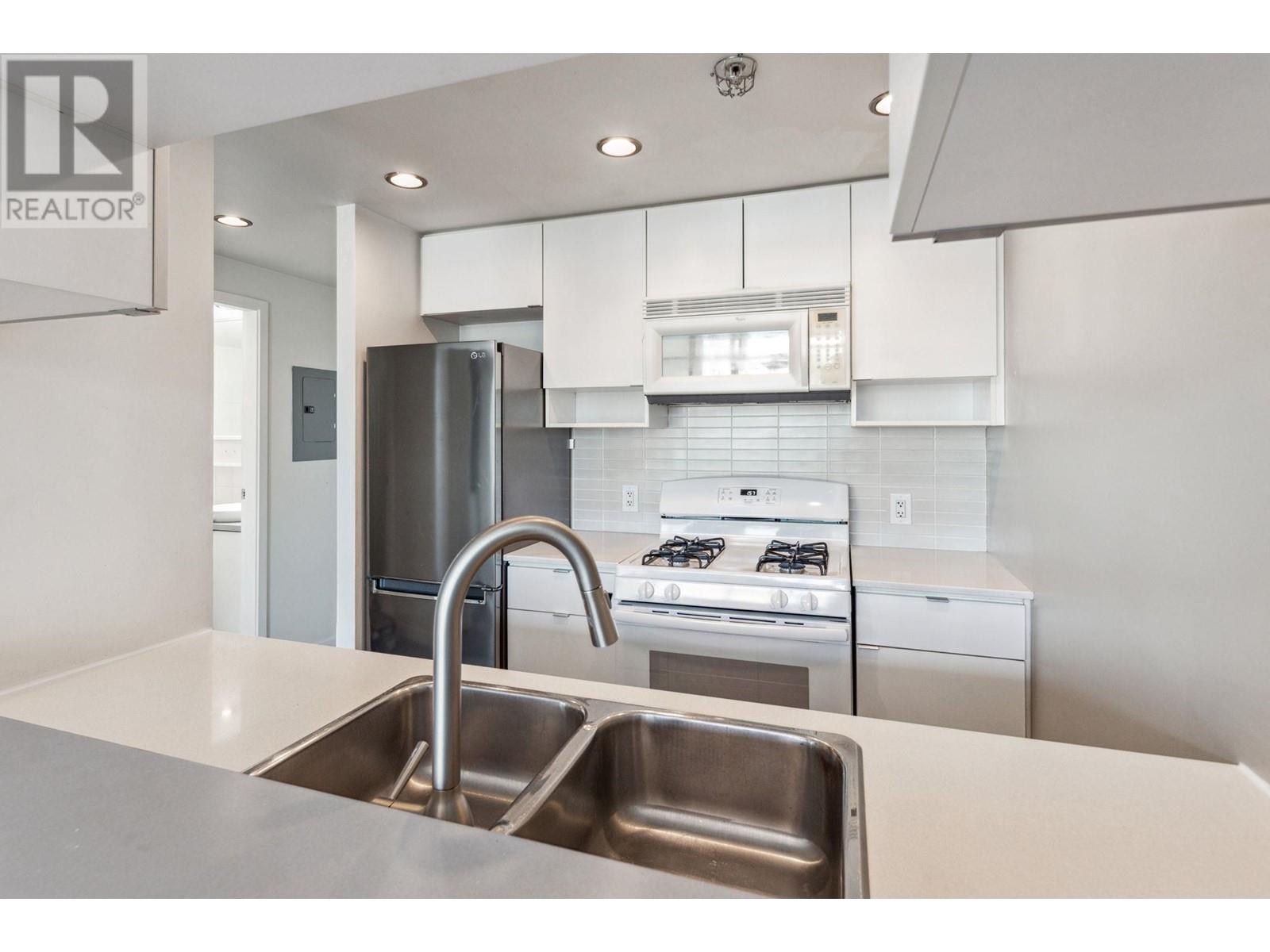 3007 939 Expo Boulevard, Vancouver, British Columbia  V6Z 3G7 - Photo 14 - R2829885