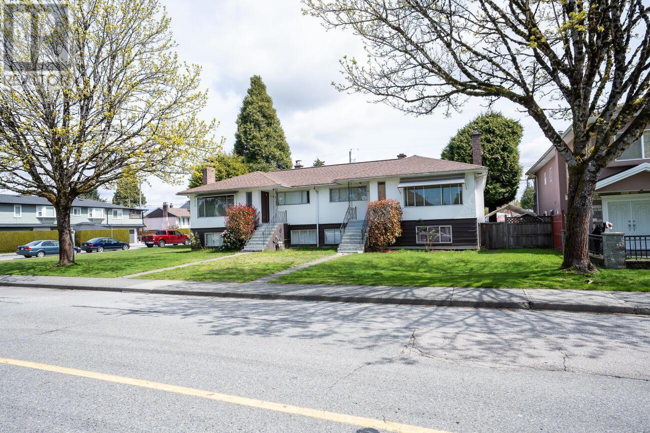 6832 Salisbury Avenue, Burnaby, British Columbia  V5E 2Z5 - Photo 11 - R2830168