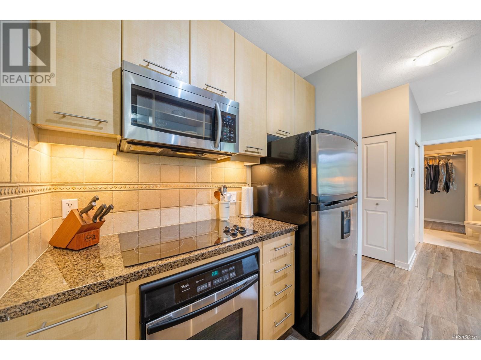 420 560 Raven Woods Drive, North Vancouver, British Columbia  V7G 2T3 - Photo 13 - R2830134