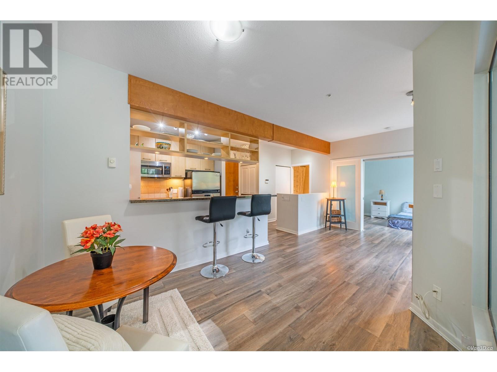 420 560 Raven Woods Drive, North Vancouver, British Columbia  V7G 2T3 - Photo 8 - R2830134