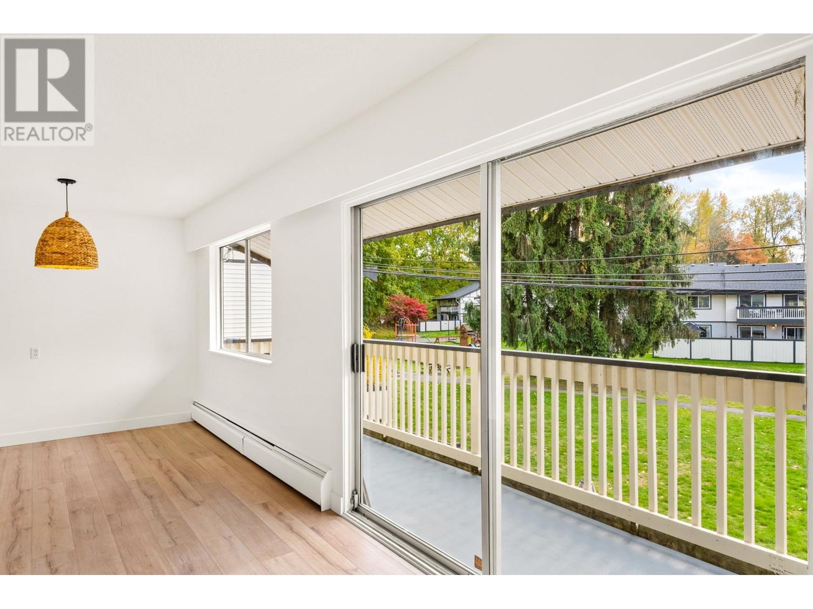 37 882 Premier Street, North Vancouver, British Columbia  V7J 2G8 - Photo 11 - R2830165