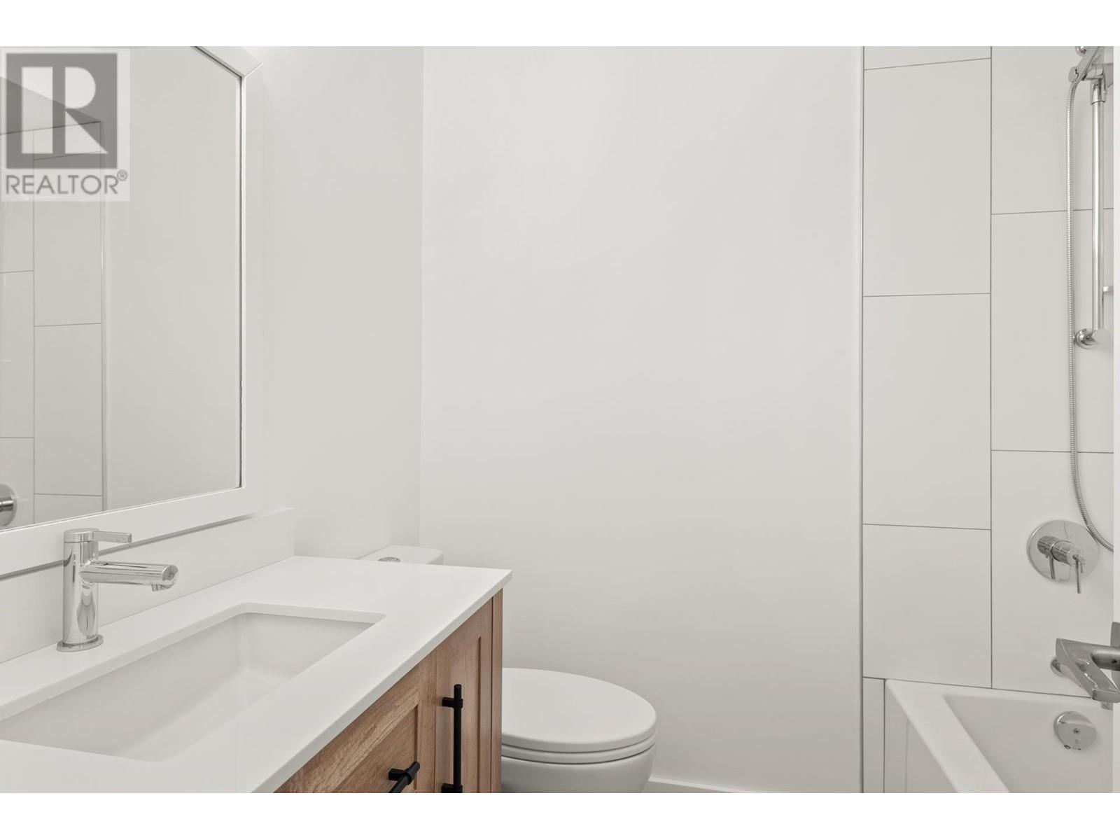 37 882 Premier Street, North Vancouver, British Columbia  V7J 2G8 - Photo 7 - R2830165
