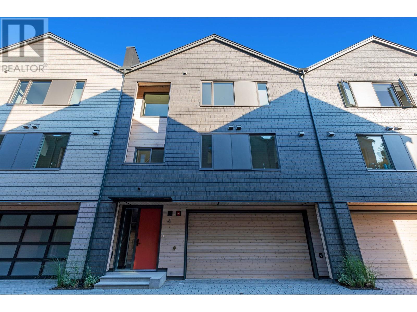 4 1089 WILSON CRESCENT, squamish, British Columbia