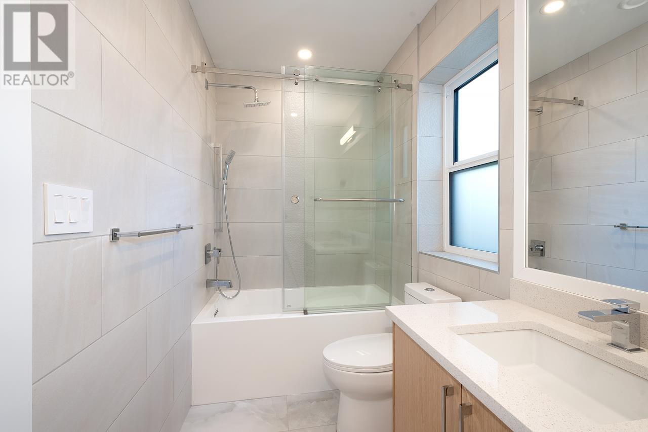 3053 E 8th Avenue, Vancouver, British Columbia  V5M 1X4 - Photo 25 - R2828637