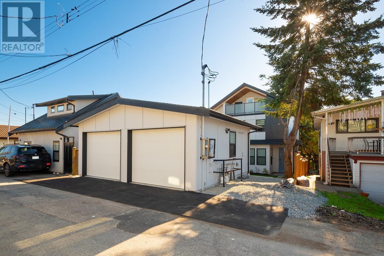 3053 E 8th Avenue, Vancouver, British Columbia  V5M 1X4 - Photo 38 - R2828637