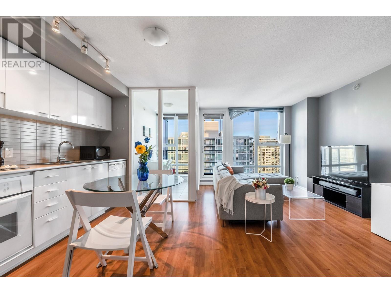 2907 111 W Georgia Street, Vancouver, British Columbia  V6B 1T8 - Photo 2 - R2830001