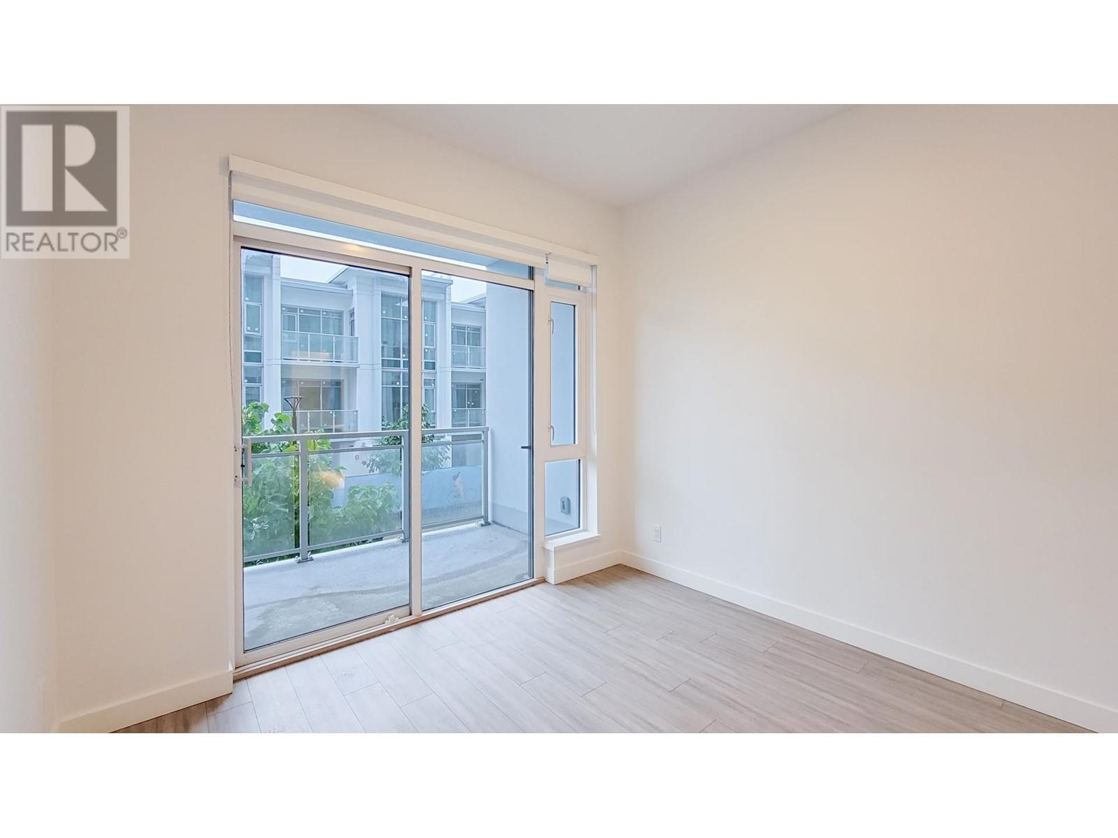 201 2351 Beta Avenue, Burnaby, British Columbia  V5C 0M2 - Photo 8 - R2830095