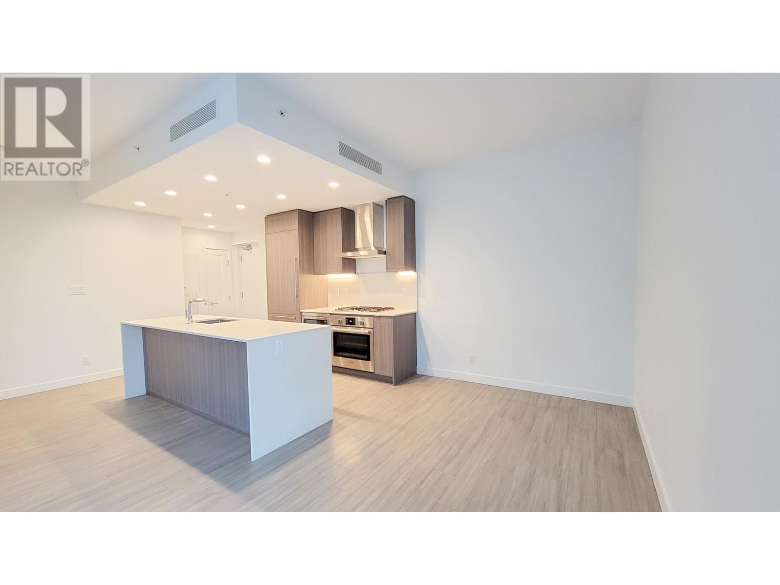 201 2351 Beta Avenue, Burnaby, British Columbia  V5C 0M2 - Photo 4 - R2830095