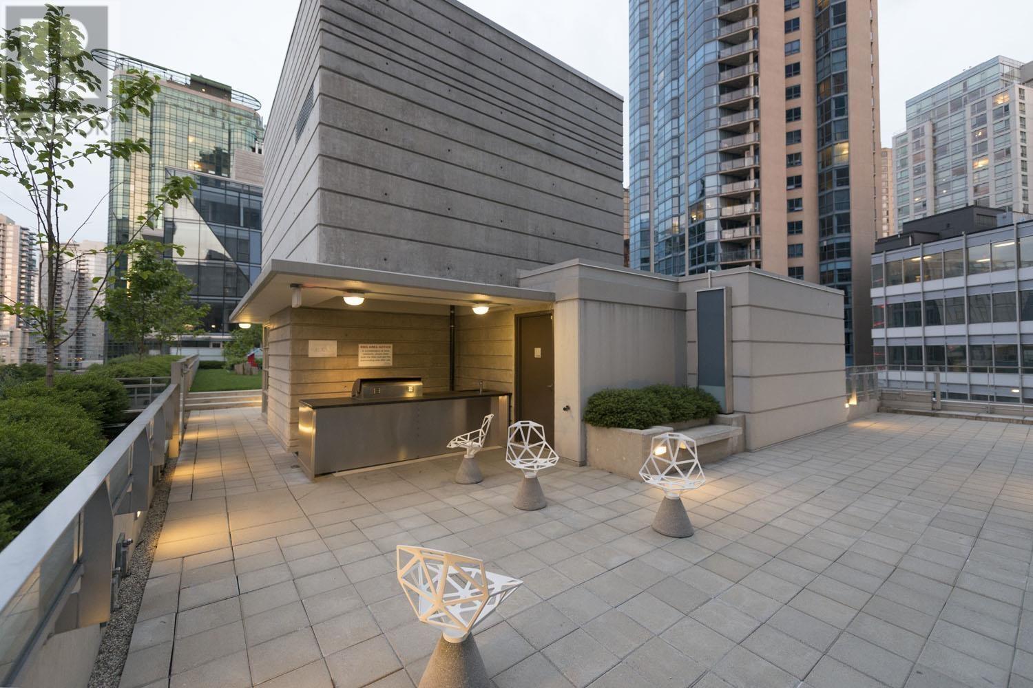 702 1499 W Pender Street, Vancouver, British Columbia  V6G 0A7 - Photo 21 - R2811569