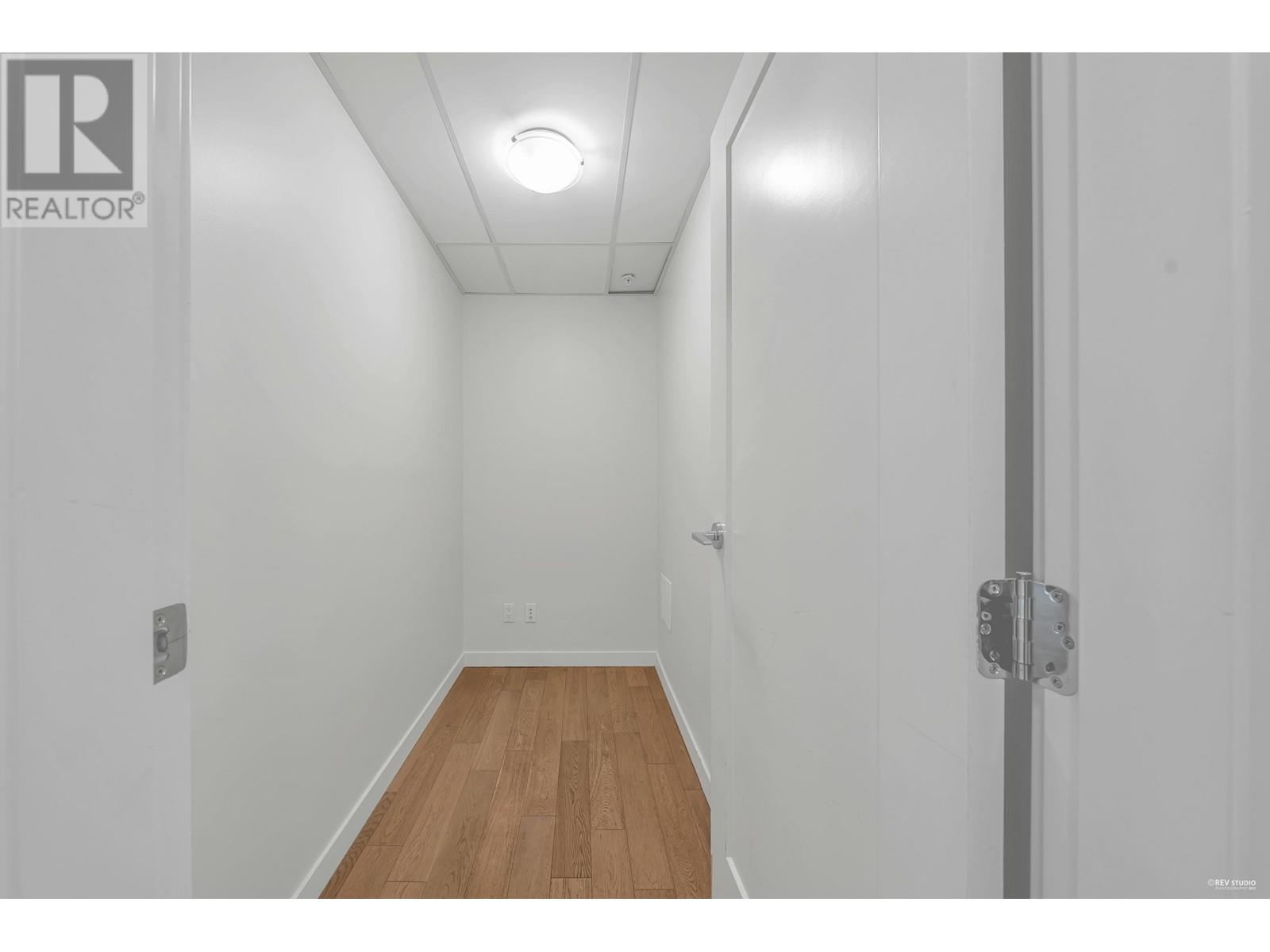 808 2033 W 10th Avenue, Vancouver, British Columbia  V6J 1Z4 - Photo 12 - R2830079