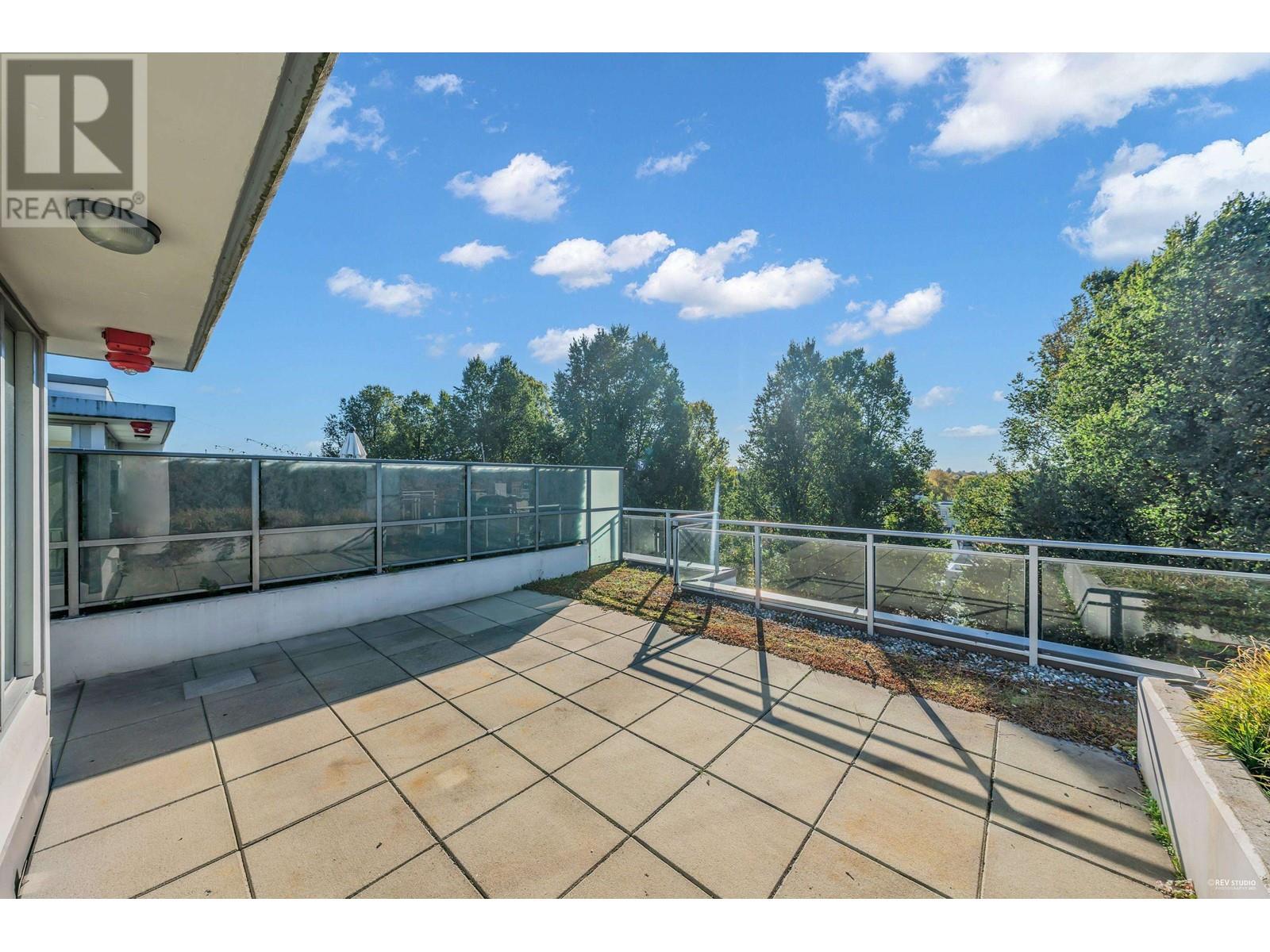 808 2033 W 10th Avenue, Vancouver, British Columbia  V6J 1Z4 - Photo 15 - R2830079