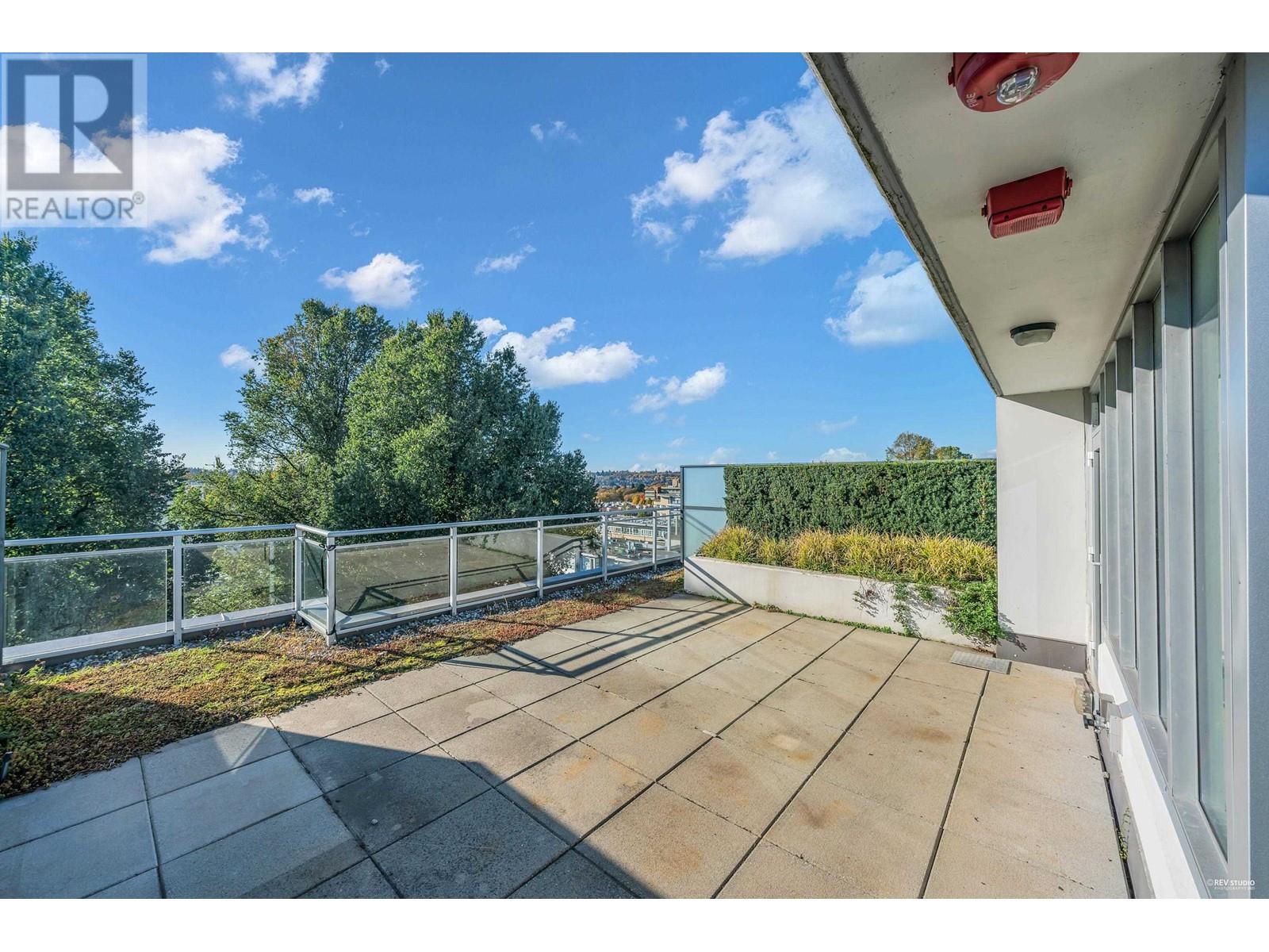 808 2033 W 10th Avenue, Vancouver, British Columbia  V6J 1Z4 - Photo 16 - R2830079