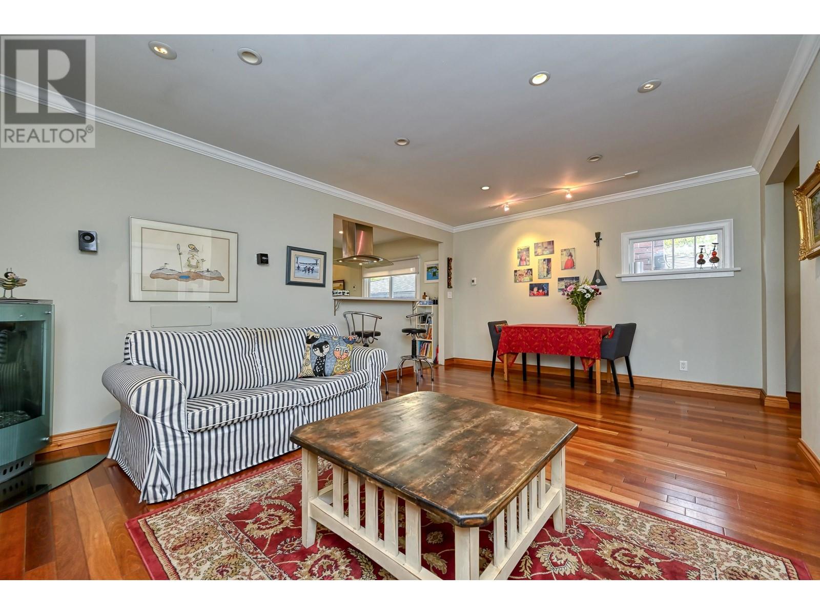 4380 Prince Edward Street, Vancouver, British Columbia  V5V 3Y7 - Photo 9 - R2829602