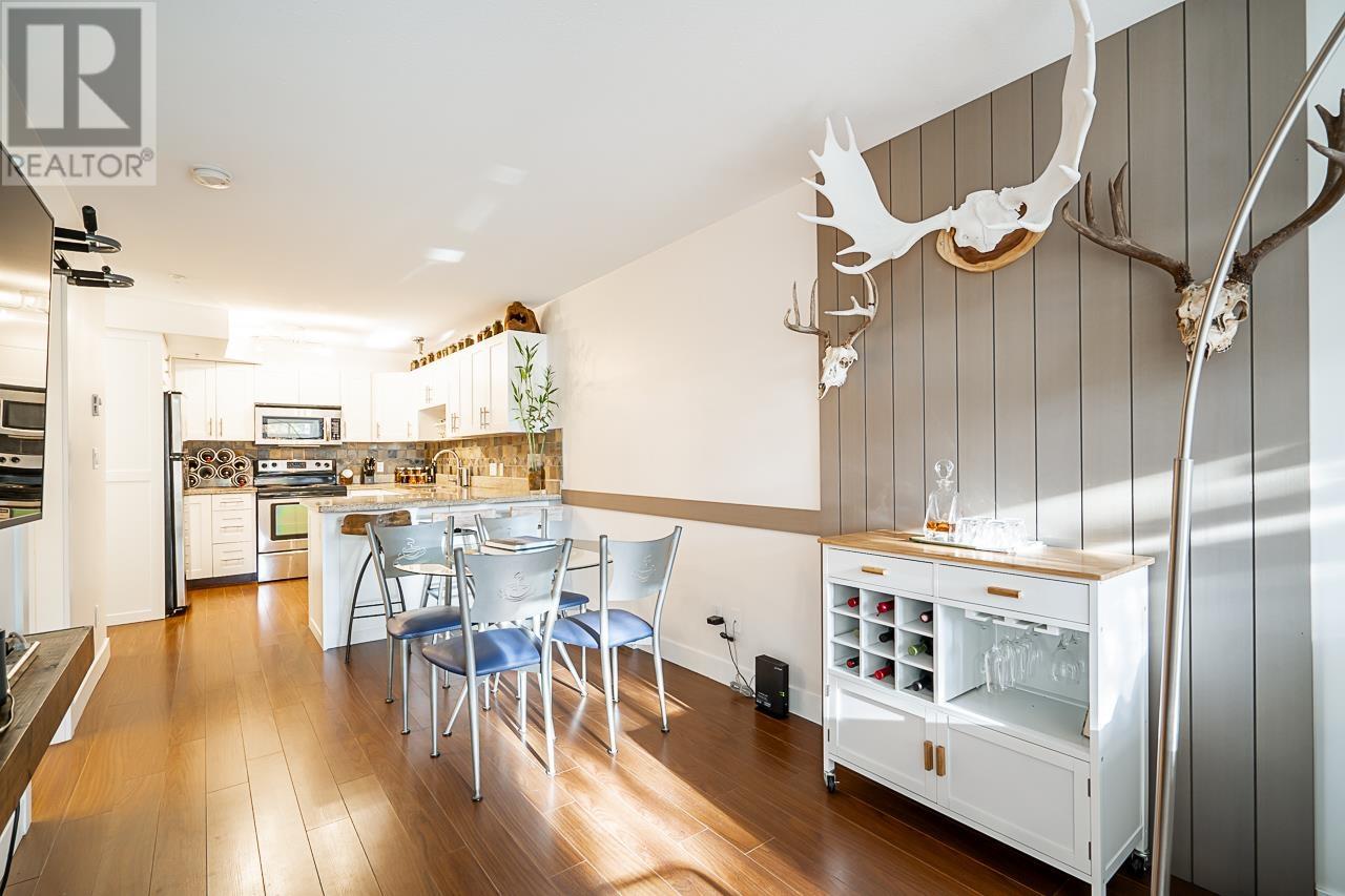8 7428 14th Avenue, Burnaby, British Columbia  V3N 0C2 - Photo 12 - R2829385