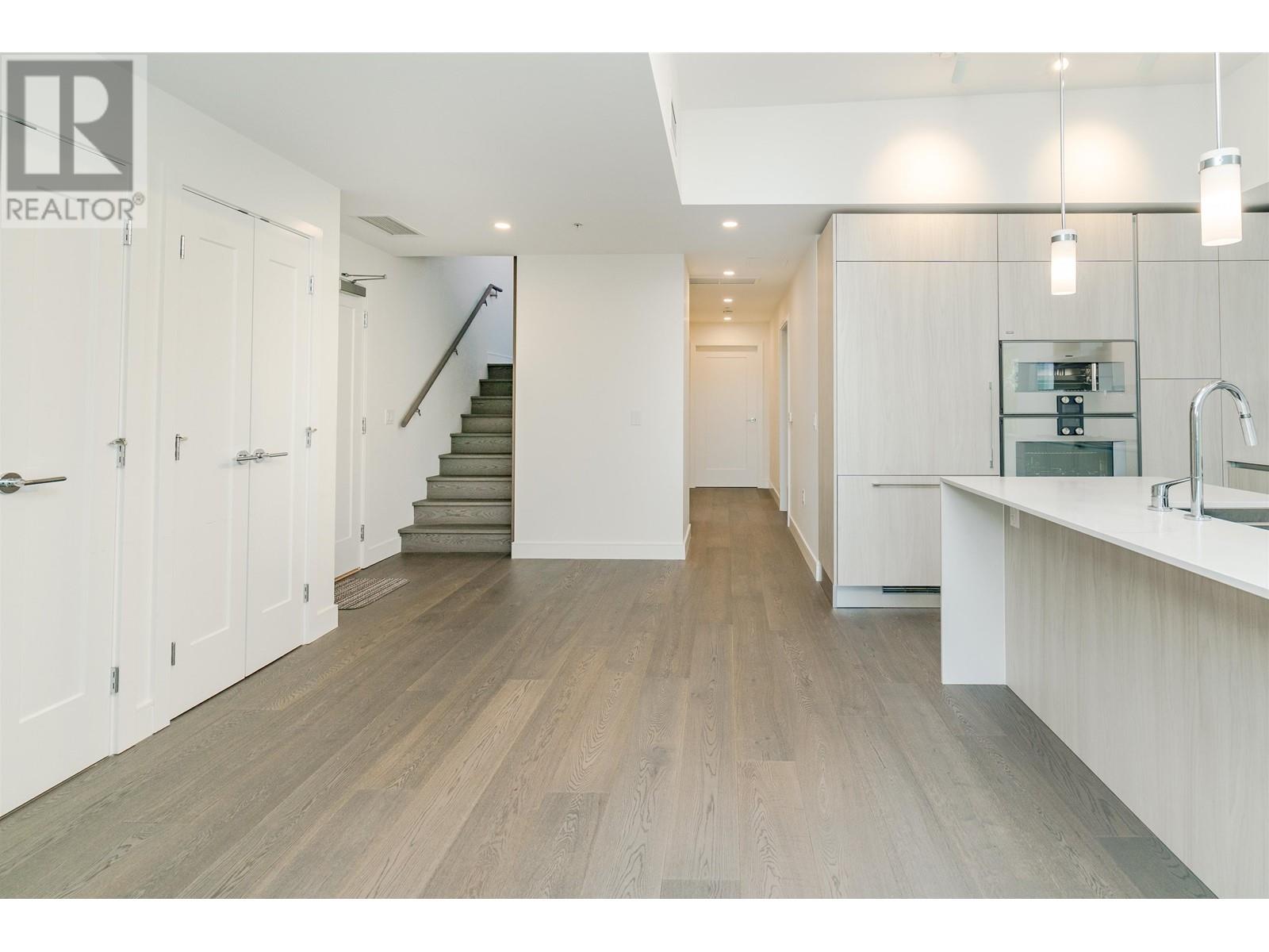 601 488 W 58th Avenue, Vancouver, British Columbia  V5X 1V5 - Photo 5 - R2829904