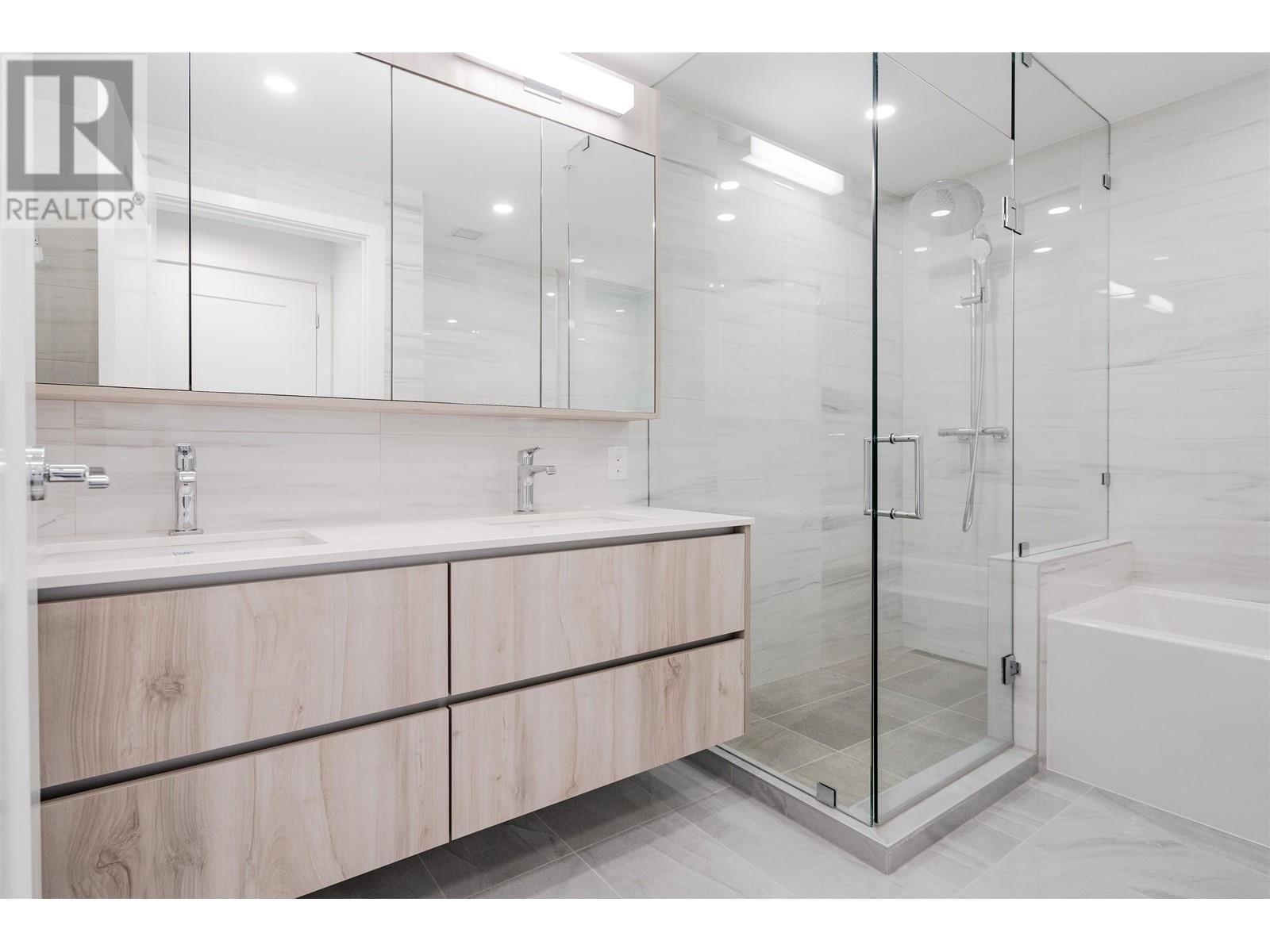 601 488 W 58th Avenue, Vancouver, British Columbia  V5X 1V5 - Photo 10 - R2829904