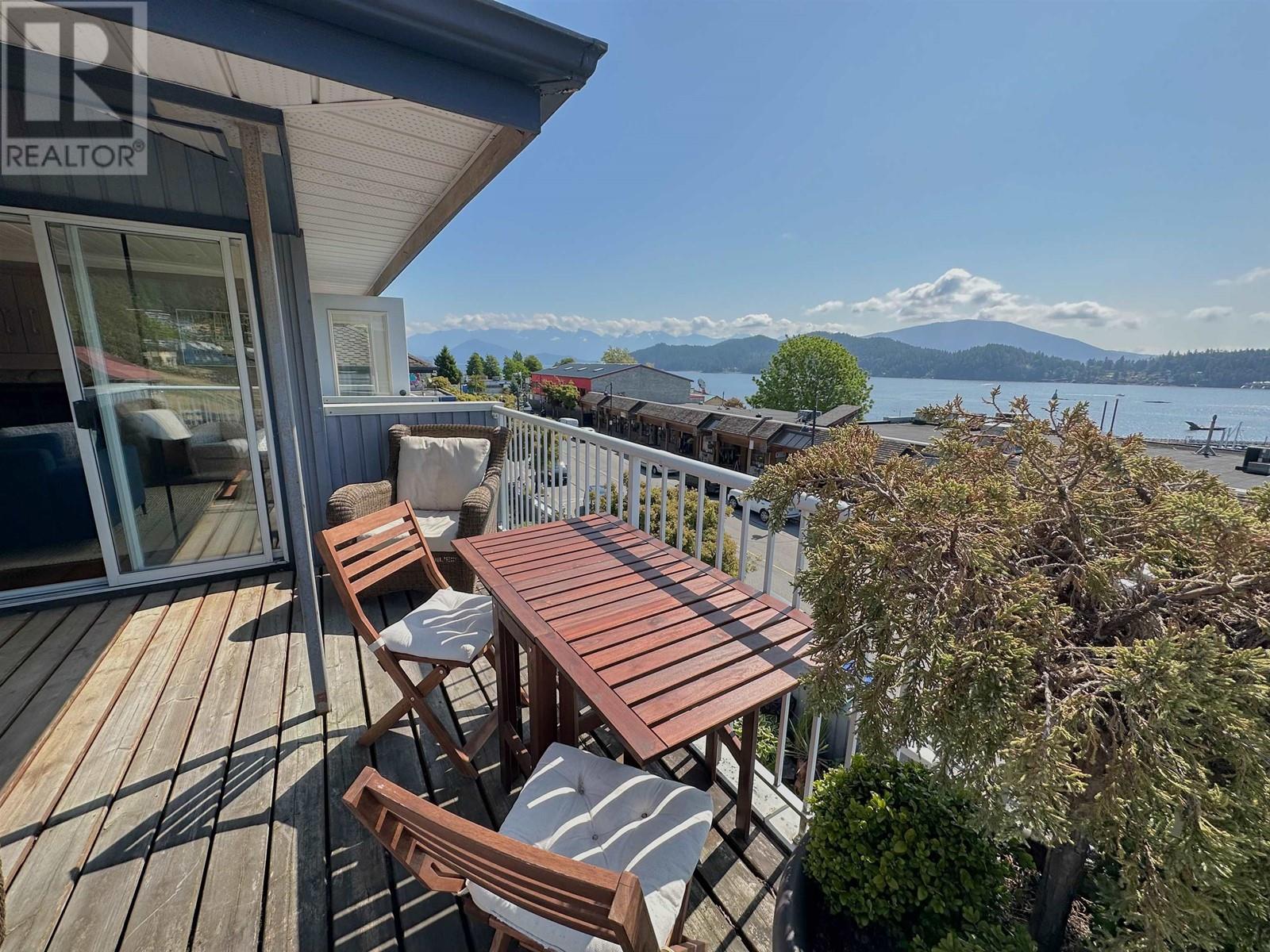 8 291 PERIWINKLE LANE, gibsons, British Columbia