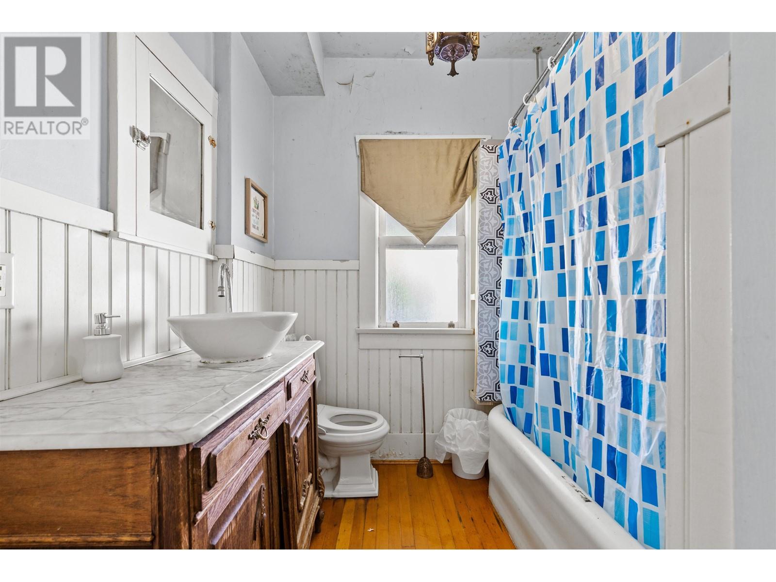 1217 Sixth Avenue, New Westminster, British Columbia  V3M 2C1 - Photo 23 - R2830195