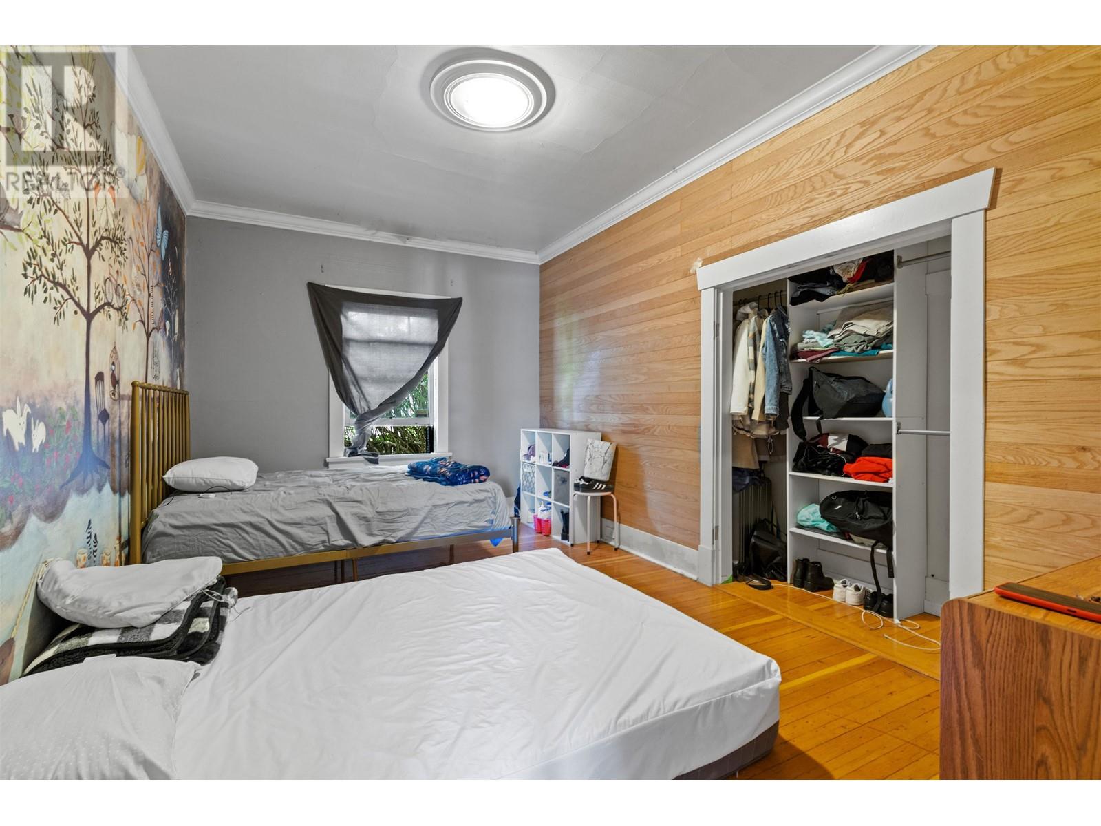 1217 Sixth Avenue, New Westminster, British Columbia  V3M 2C1 - Photo 8 - R2830195