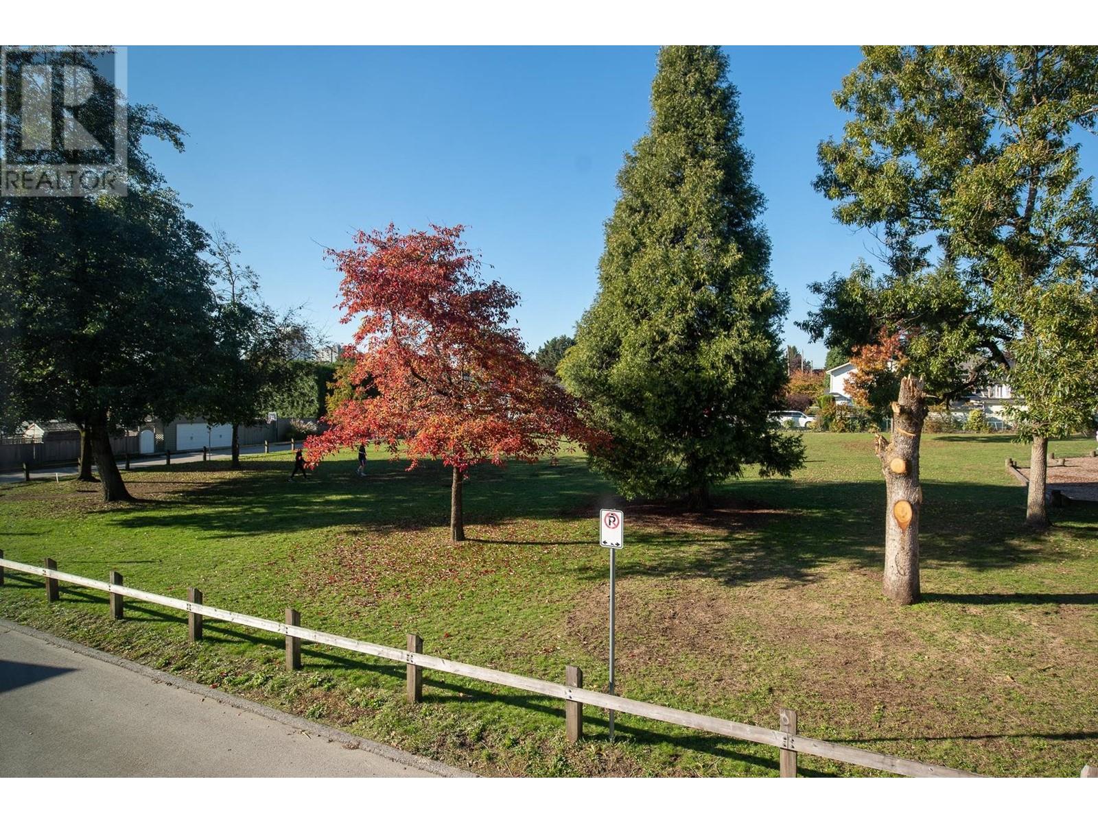 217 Third Avenue, New Westminster, British Columbia  V3L 1L9 - Photo 10 - R2830231