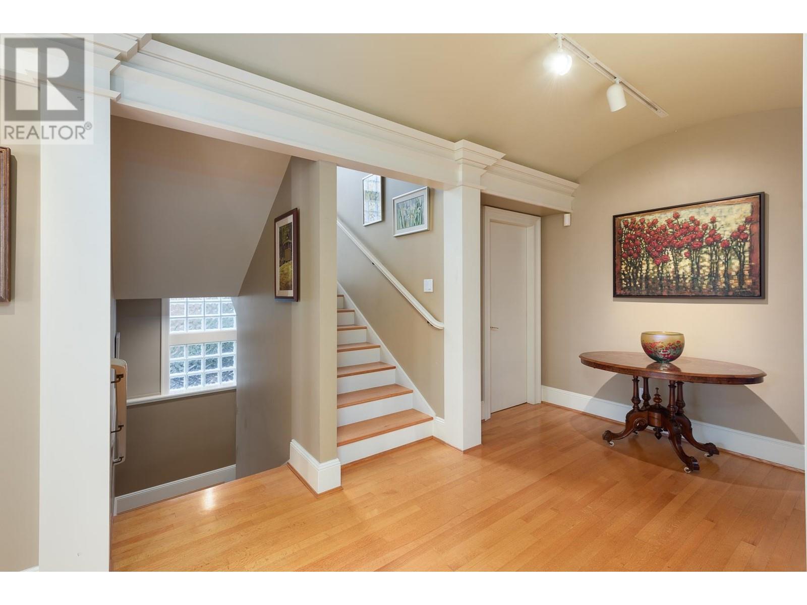 217 Third Avenue, New Westminster, British Columbia  V3L 1L9 - Photo 23 - R2830231