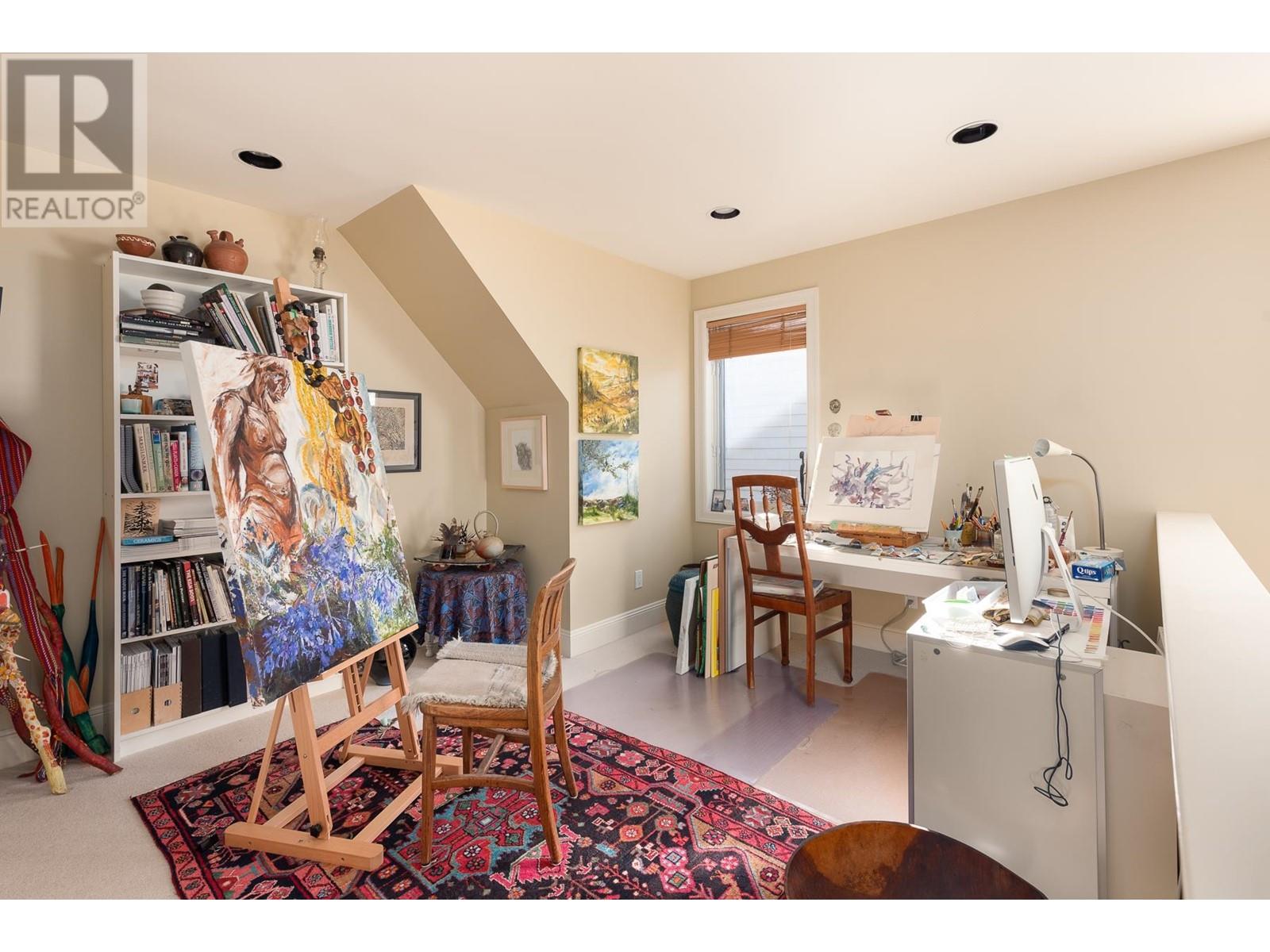 217 Third Avenue, New Westminster, British Columbia  V3L 1L9 - Photo 25 - R2830231