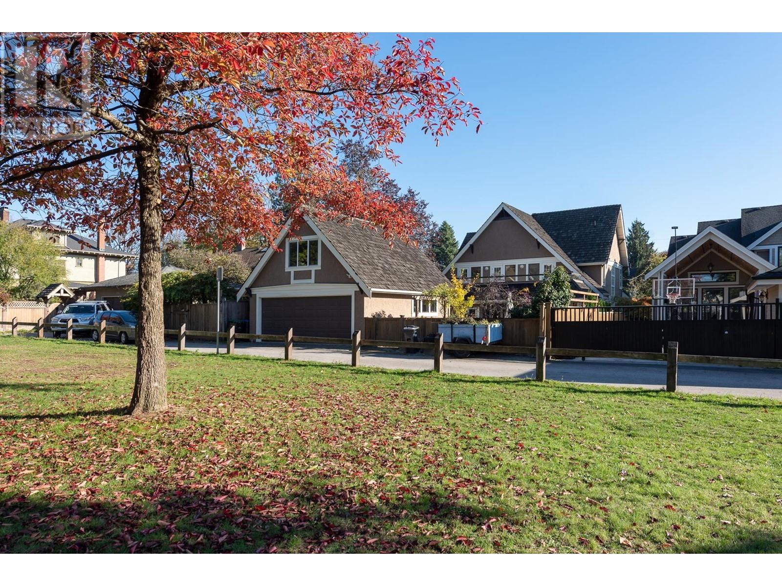 217 Third Avenue, New Westminster, British Columbia  V3L 1L9 - Photo 36 - R2830231