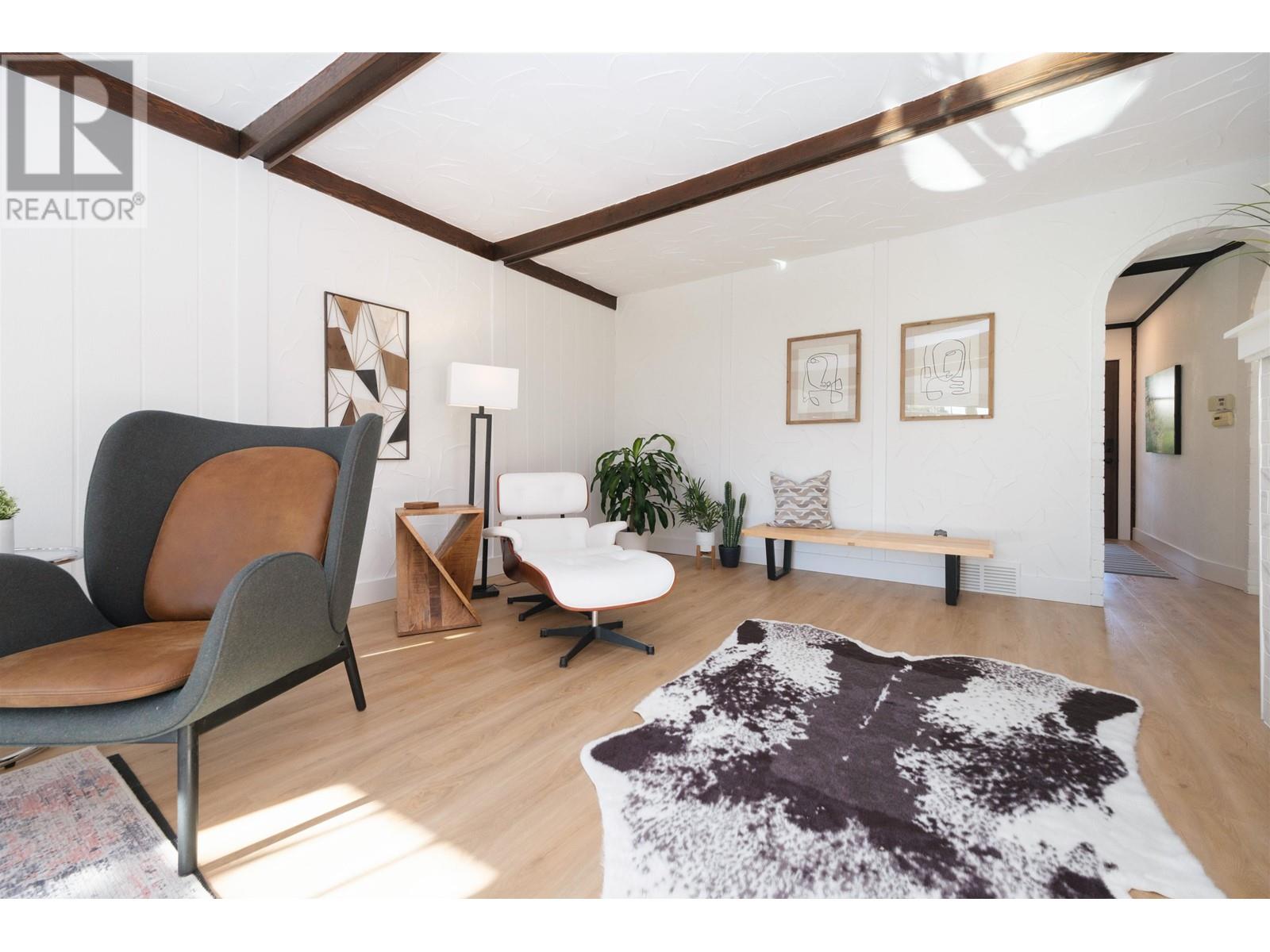 316 W 22nd Street, North Vancouver, British Columbia  V7M 2A4 - Photo 8 - R2830067