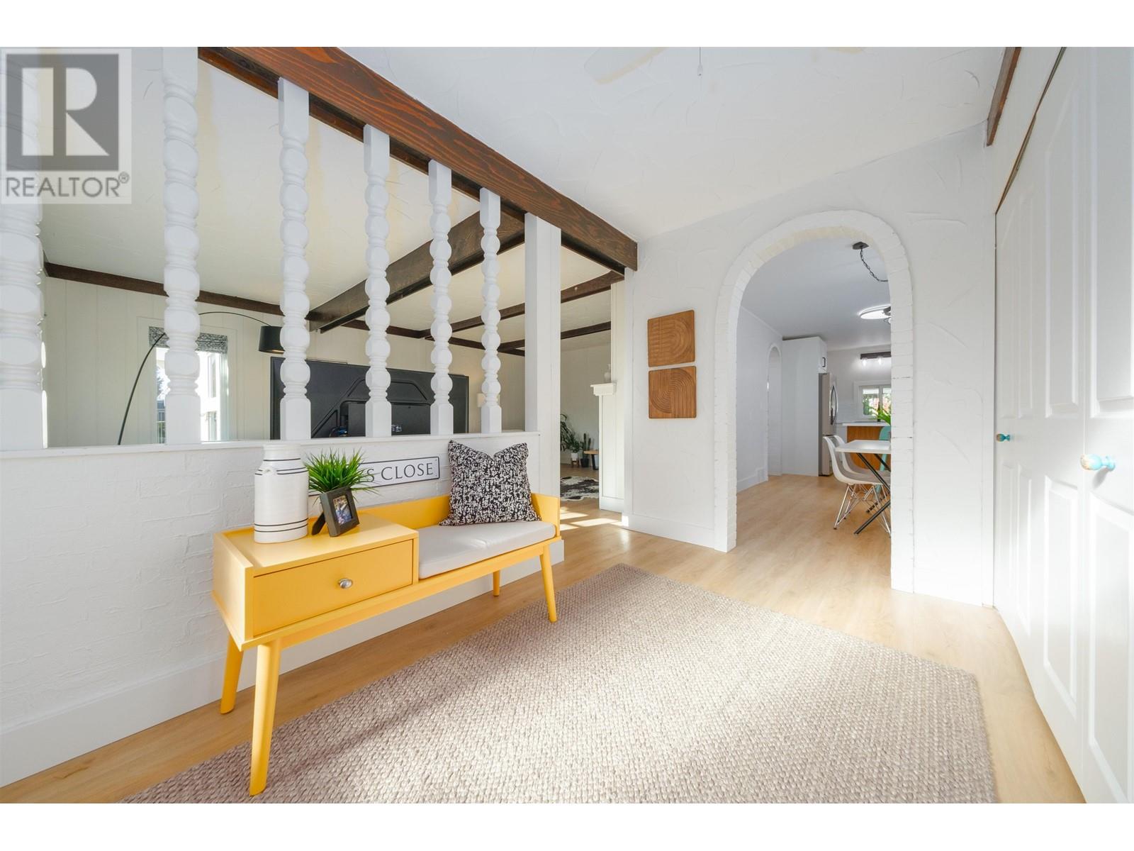 316 W 22nd Street, North Vancouver, British Columbia  V7M 2A4 - Photo 11 - R2830067