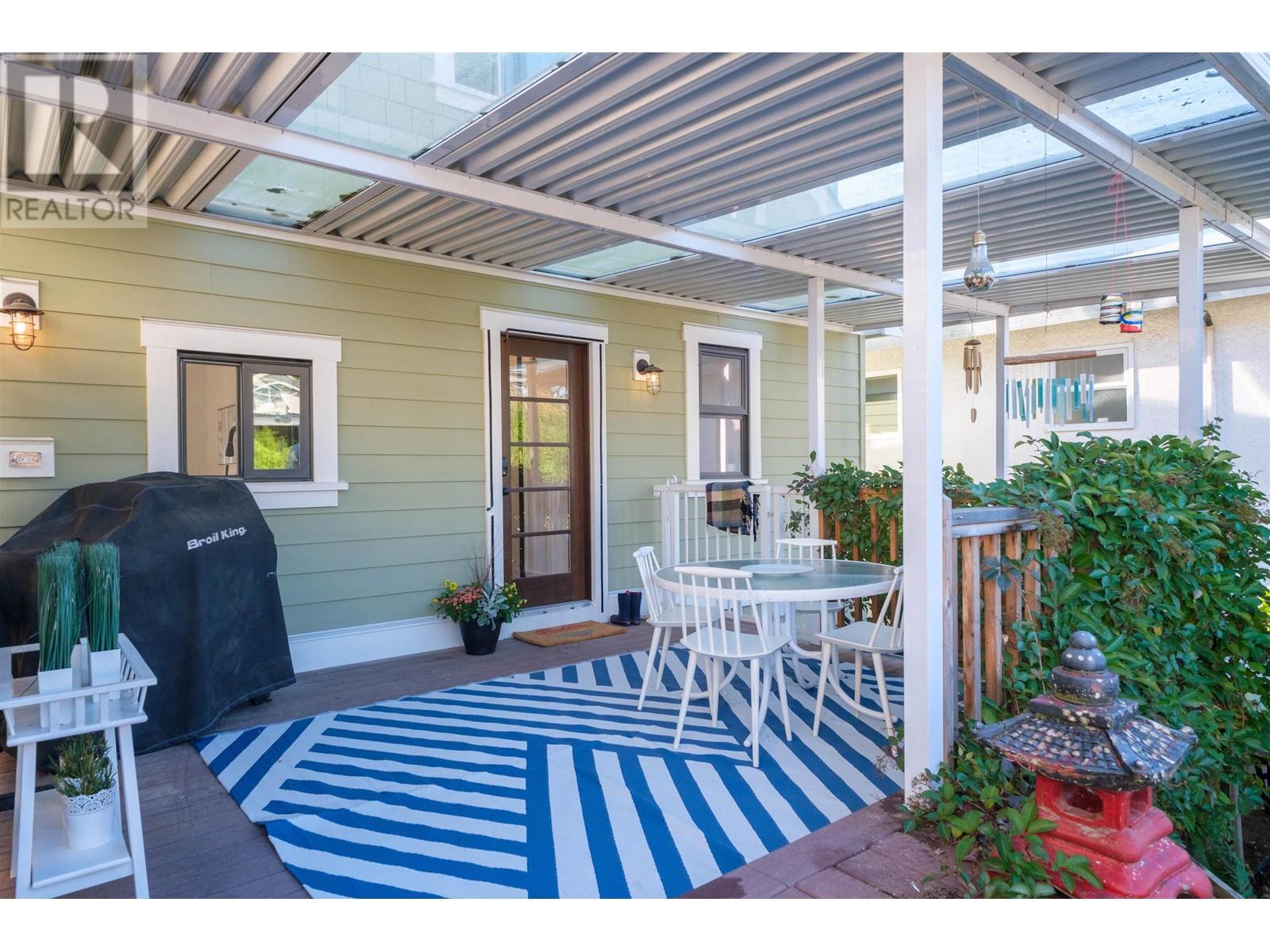 316 W 22nd Street, North Vancouver, British Columbia  V7M 2A4 - Photo 26 - R2830067