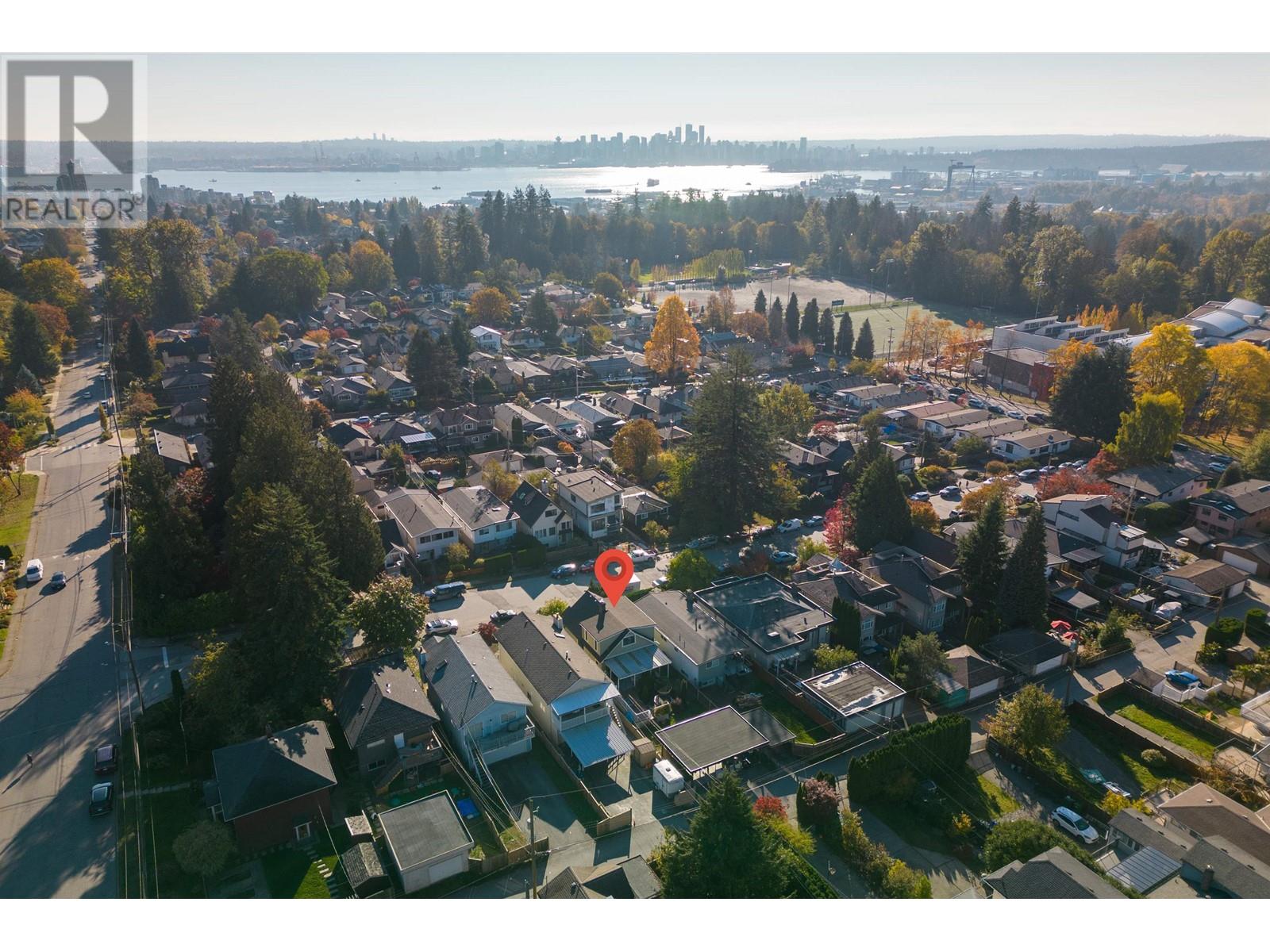 316 W 22nd Street, North Vancouver, British Columbia  V7M 2A4 - Photo 32 - R2830067