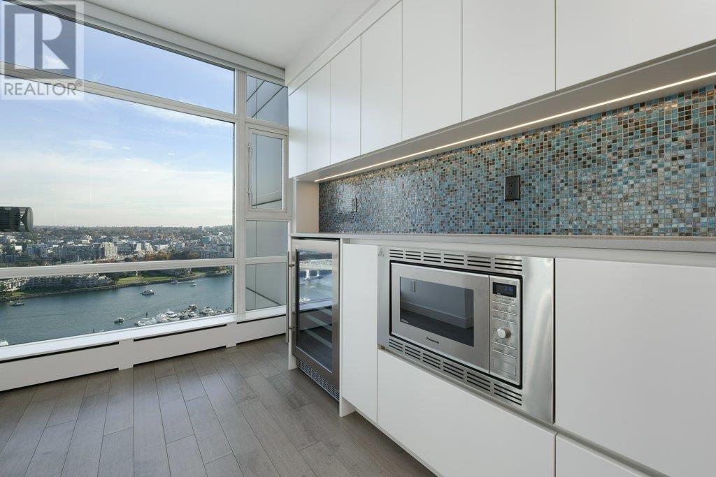 2806 198 Aquarius Mews, Vancouver, British Columbia  V6Z 2Y4 - Photo 12 - R2830167