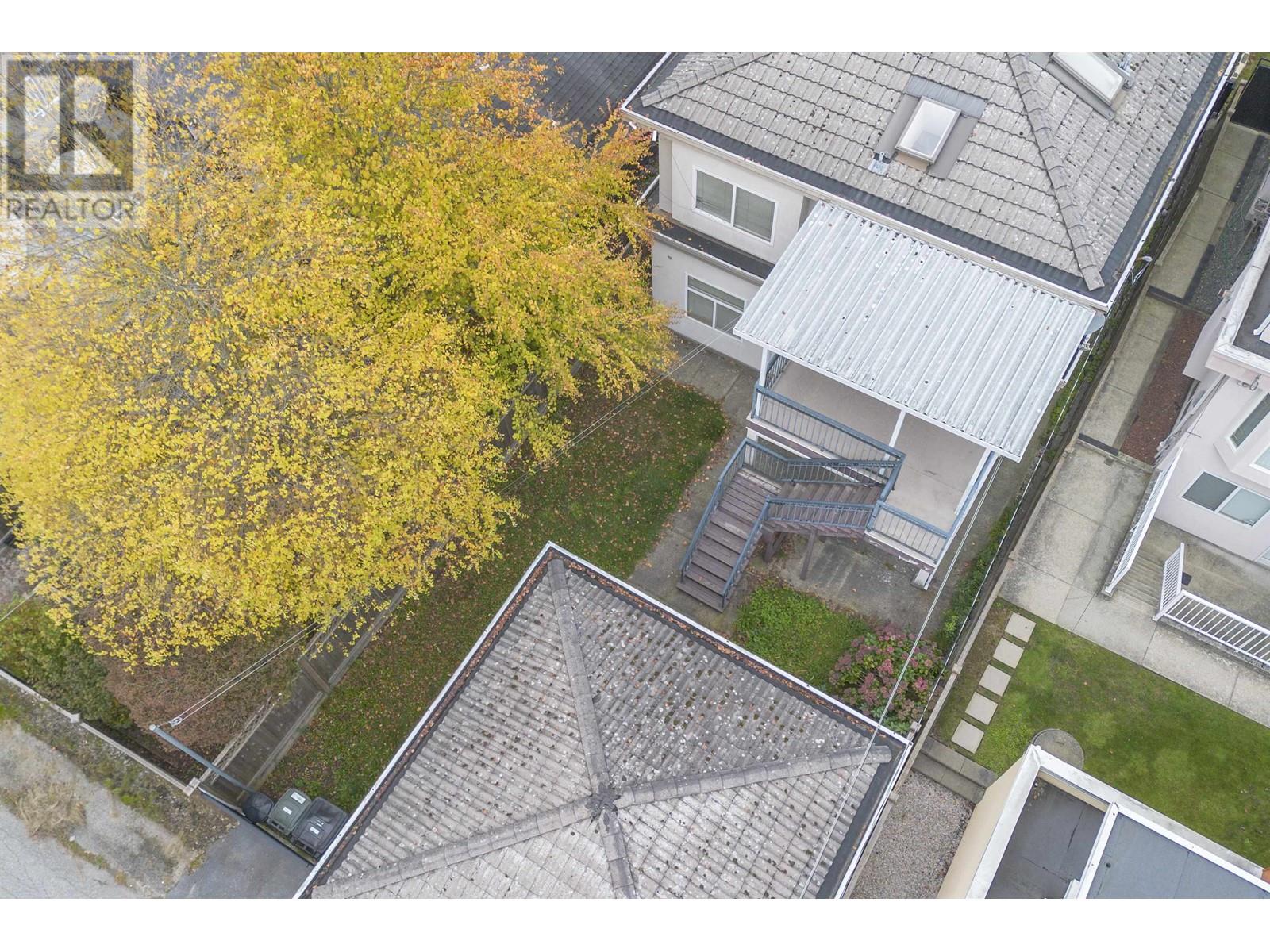 2716 Waverley Avenue, Vancouver, British Columbia  V5S 1E8 - Photo 12 - R2829937