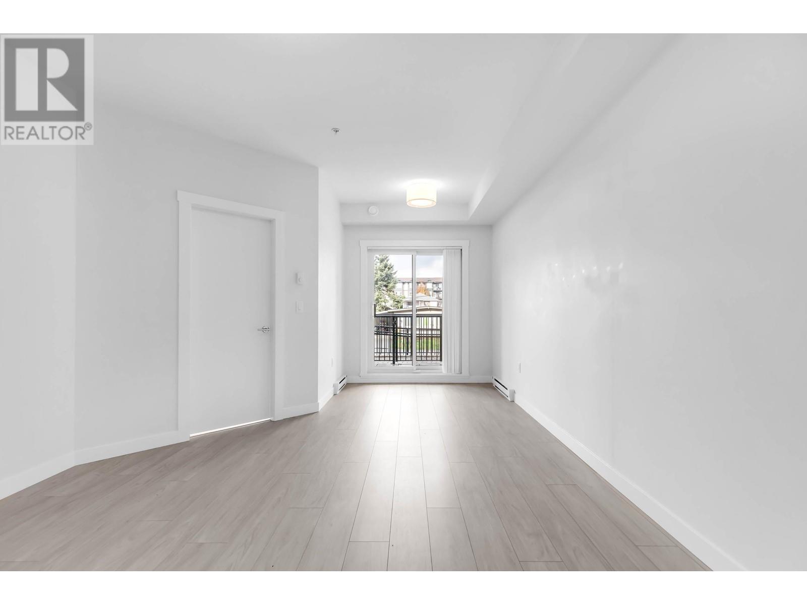 101 2356 Welcher Avenue, Port Coquitlam, British Columbia  V3C 1X6 - Photo 3 - R2827709