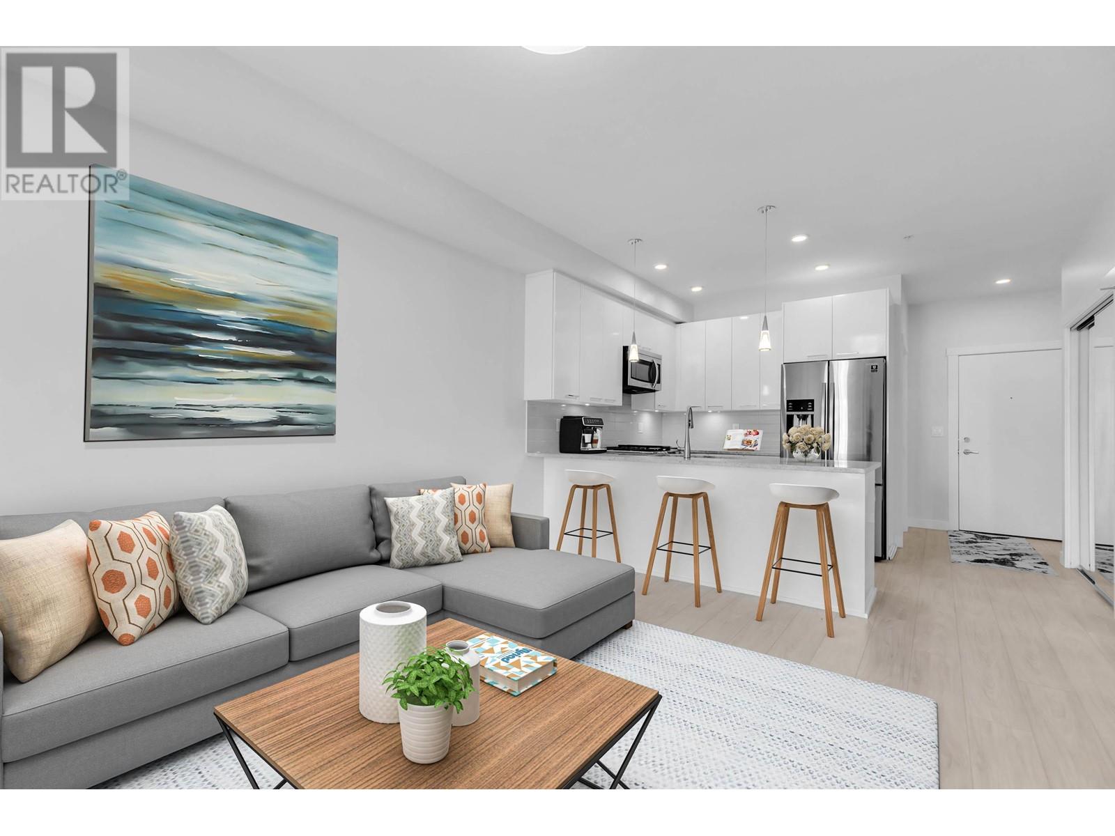 101 2356 Welcher Avenue, Port Coquitlam, British Columbia  V3C 1X6 - Photo 2 - R2827709