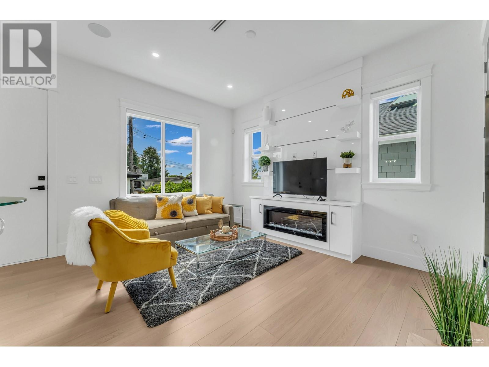 3440 Pandora Street, Vancouver, British Columbia  V5K 1W8 - Photo 9 - R2814054