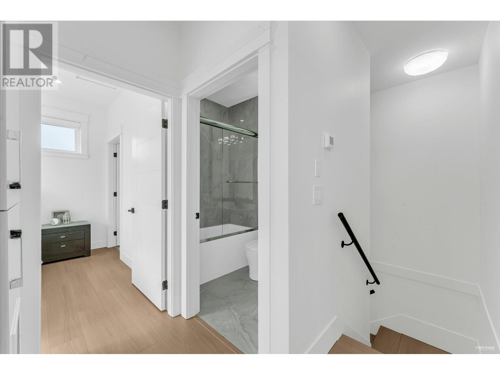 3440 Pandora Street, Vancouver, British Columbia  V5K 1W8 - Photo 24 - R2814054