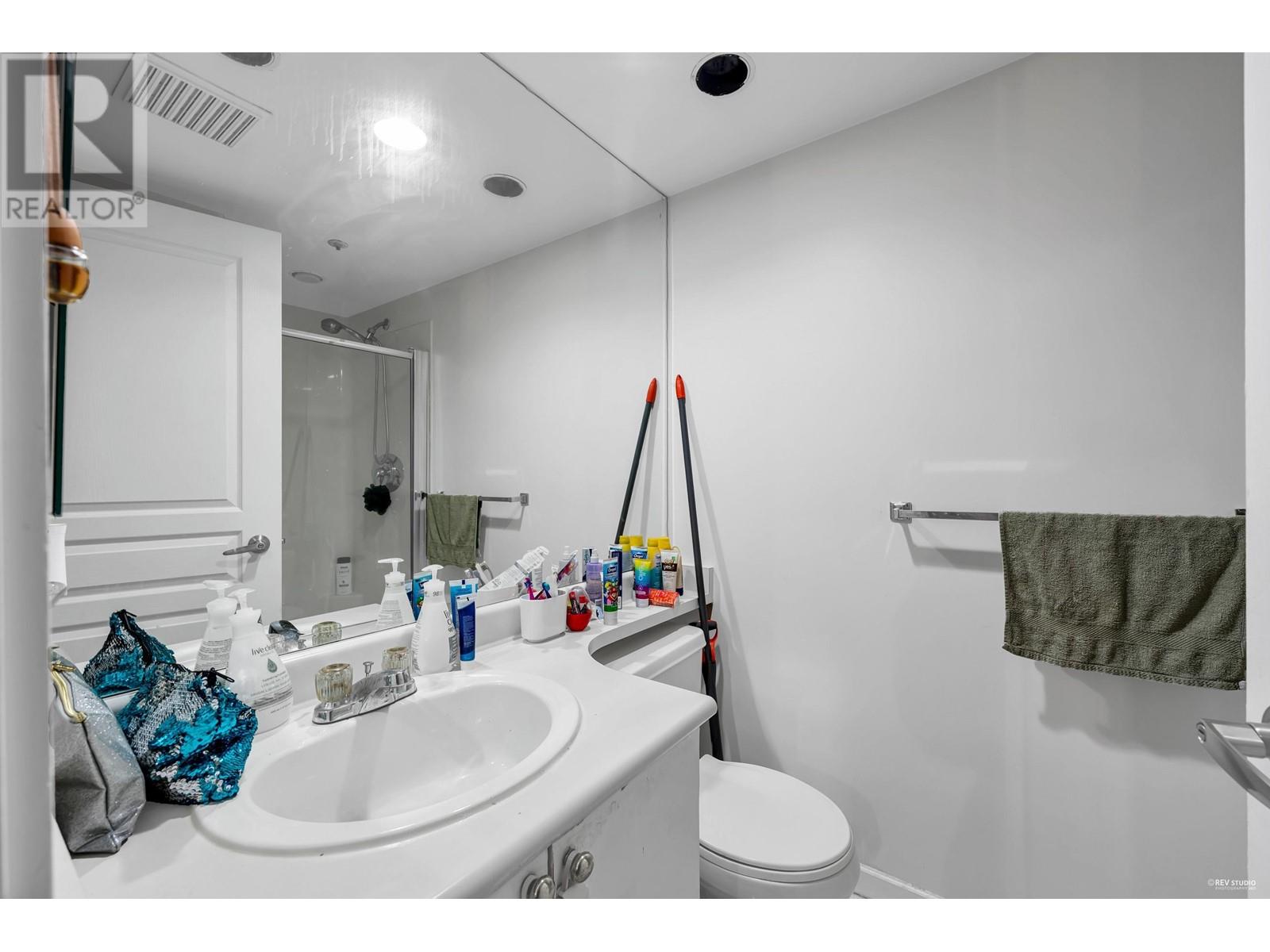 E213 515 E 15th Avenue, Vancouver, British Columbia  V5T 4S4 - Photo 13 - R2827685