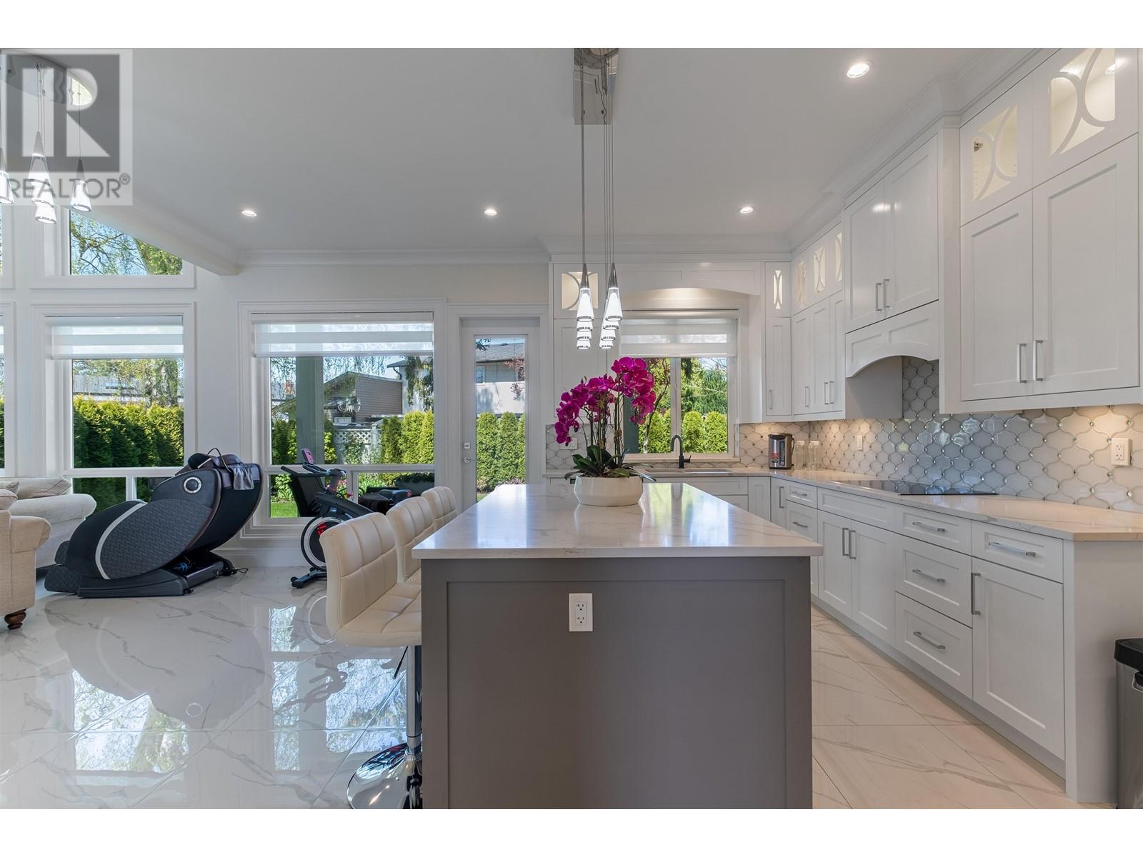 8711 Rosemary Avenue, Richmond, British Columbia  V7A 2L2 - Photo 14 - R2824874