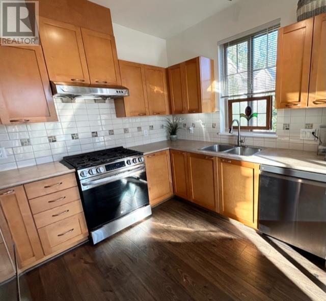 415 2969 Whisper Way, Coquitlam, British Columbia  V3E 3S8 - Photo 5 - R2828750