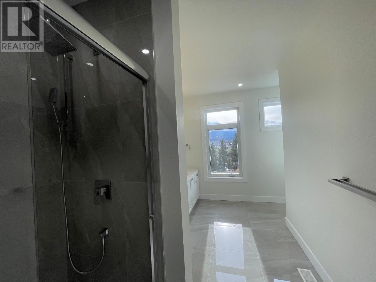 2731 Peregrine Way, Merritt, British Columbia  V1K 0B3 - Photo 16 - 175446