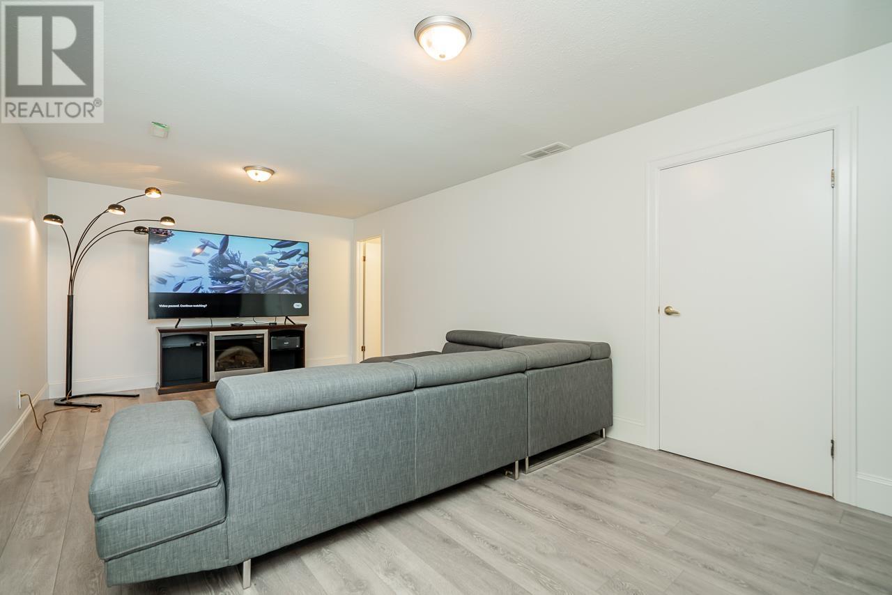 194 Warrick Street, Coquitlam, British Columbia  V3K 6B9 - Photo 22 - R2830172