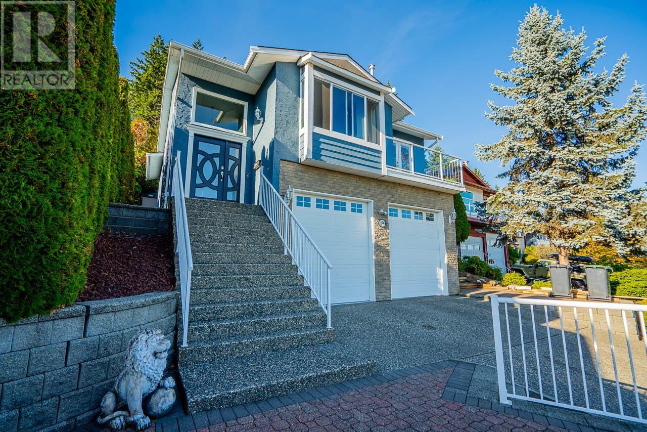 194 Warrick Street, Coquitlam, British Columbia  V3K 6B9 - Photo 3 - R2830172