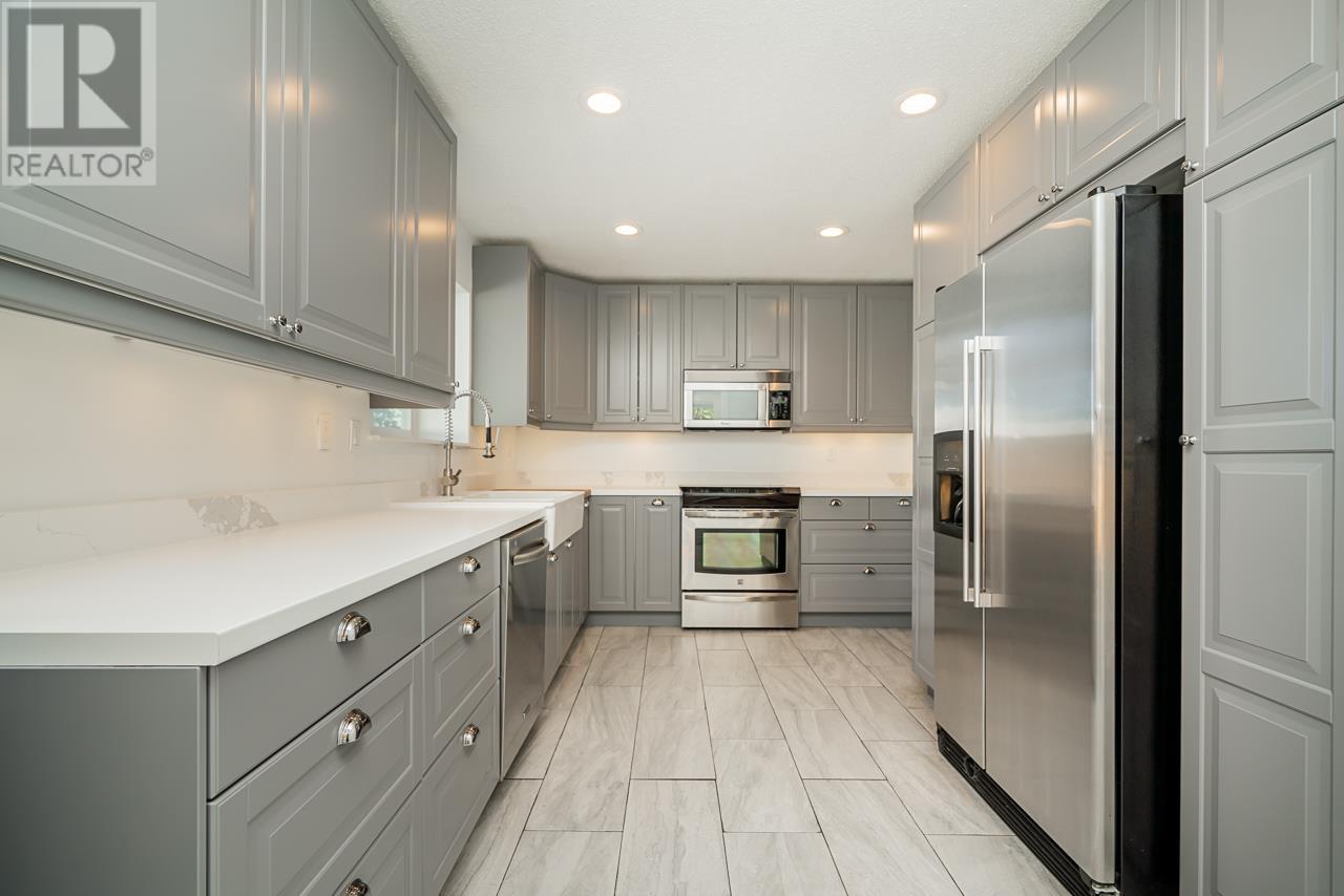 194 Warrick Street, Coquitlam, British Columbia  V3K 6B9 - Photo 13 - R2830172