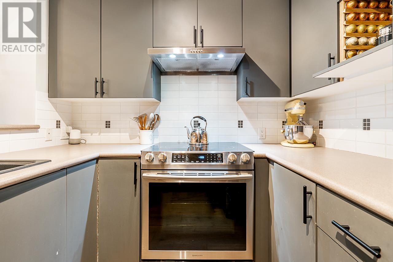 405 124 W 3rd Street, North Vancouver, British Columbia  V7M 1E8 - Photo 11 - R2830234
