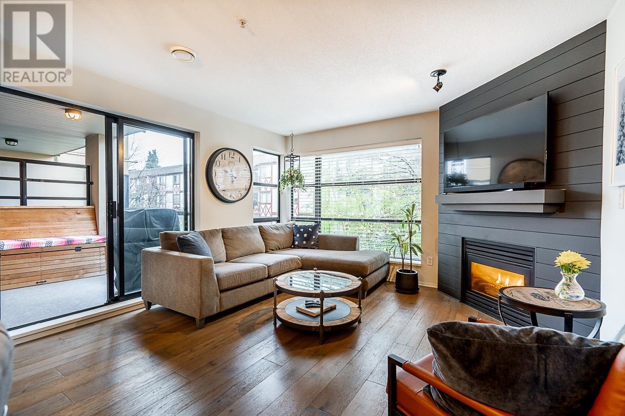 405 124 W 3rd Street, North Vancouver, British Columbia  V7M 1E8 - Photo 2 - R2830234