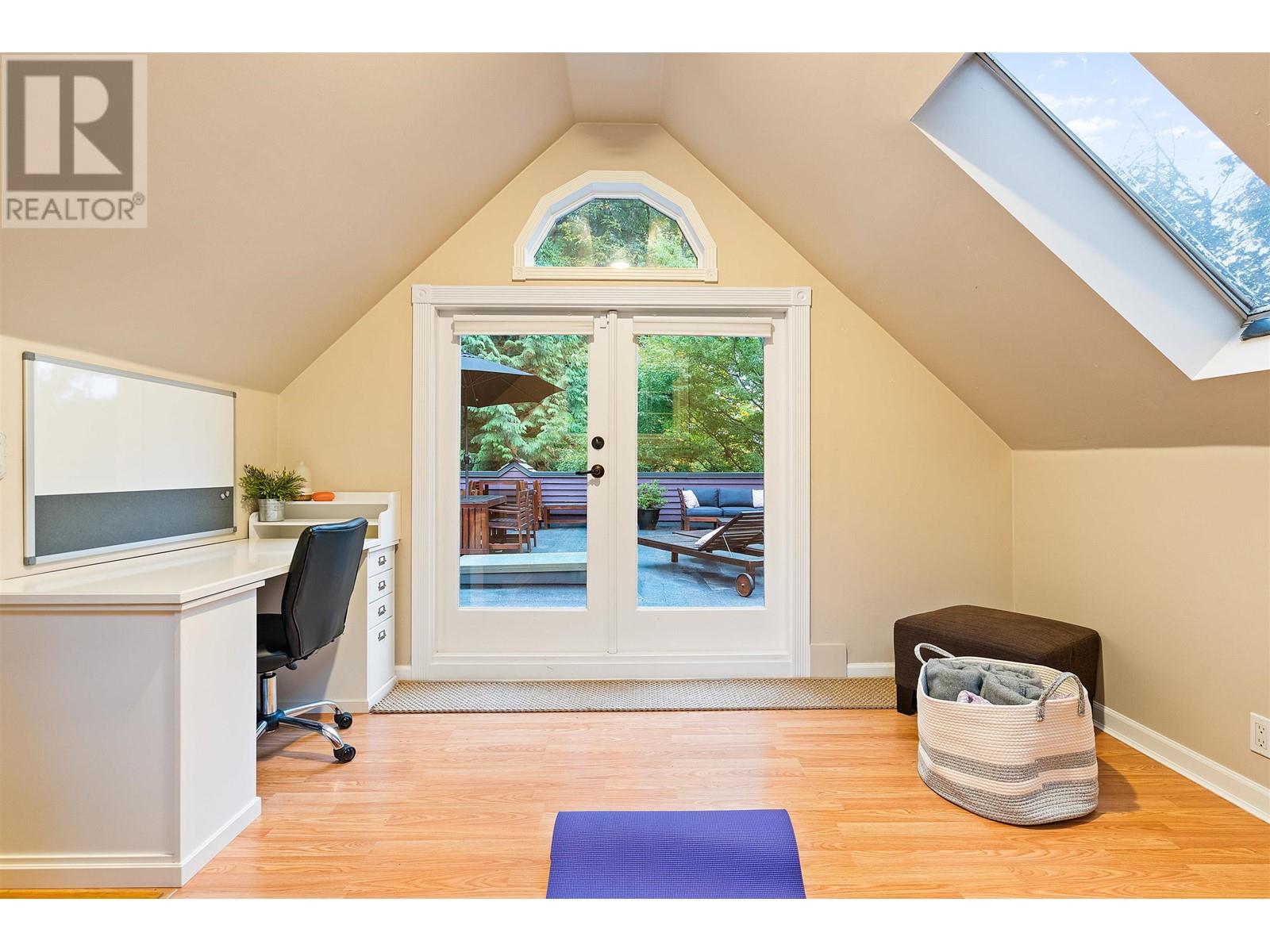 1956 Wolfe Street, North Vancouver, British Columbia  V7M 2Z3 - Photo 17 - R2825633